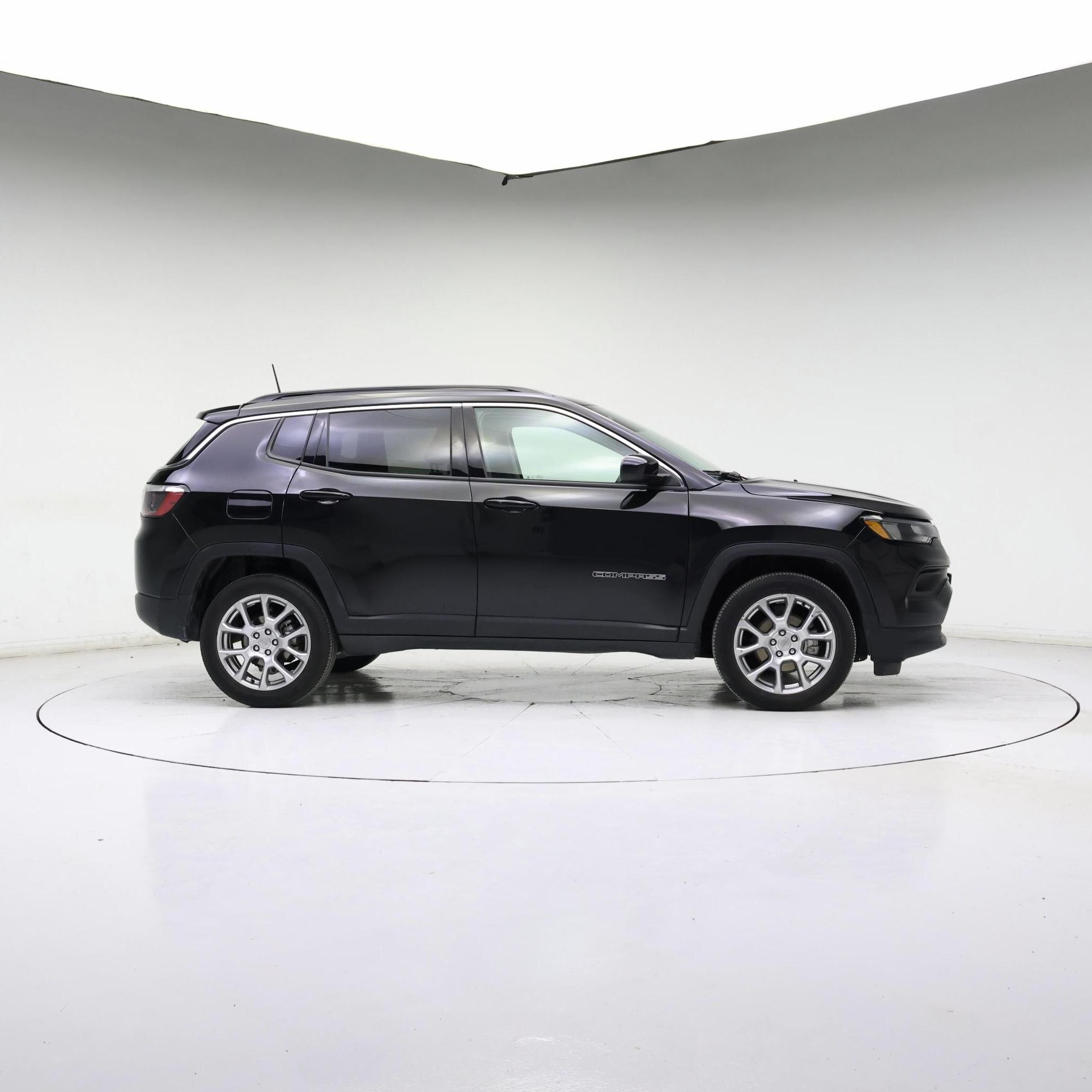 Thumbnail: 2022 Jeep Compass - 7