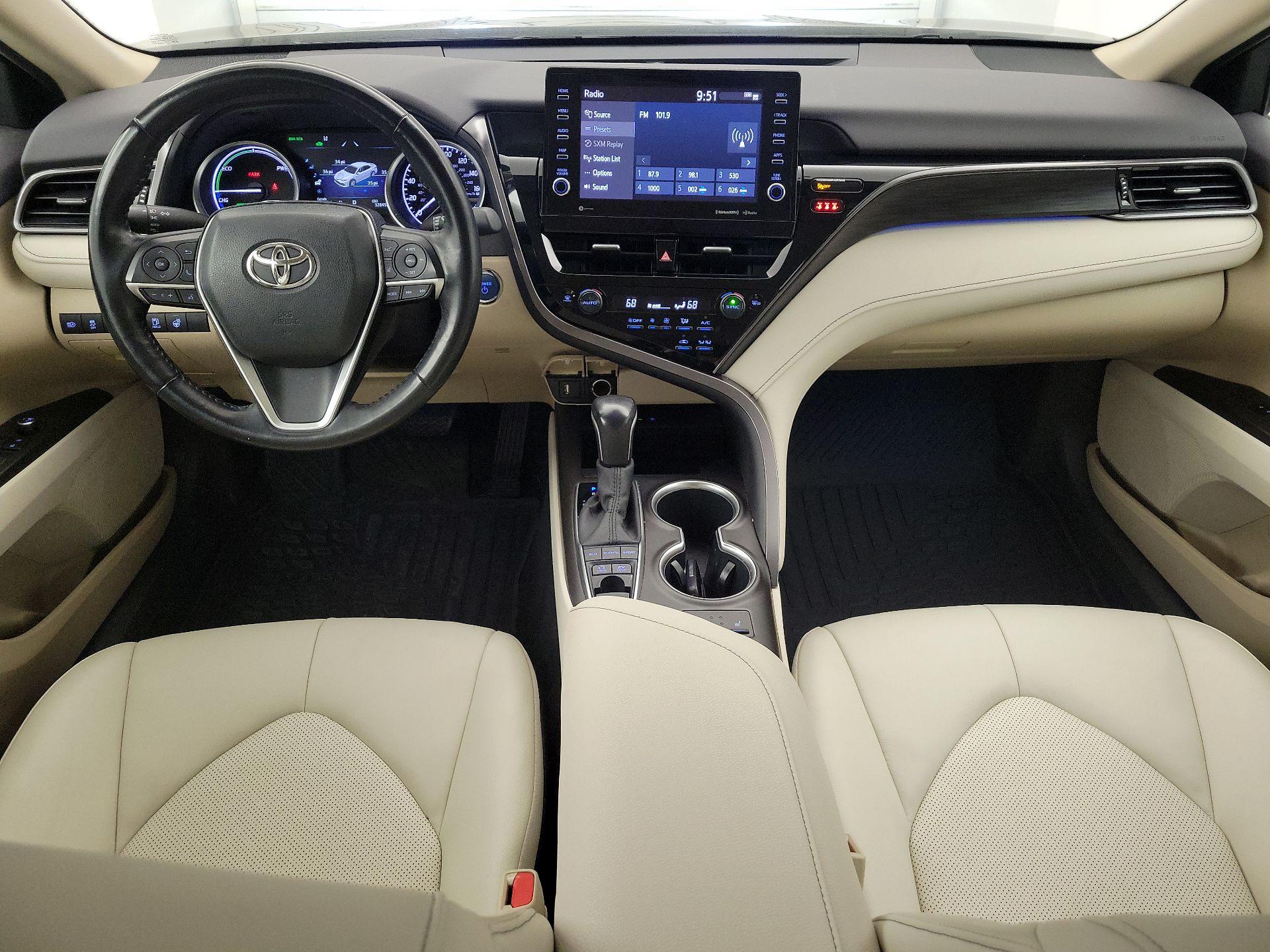 Thumbnail: 2022 Toyota Camry - 9