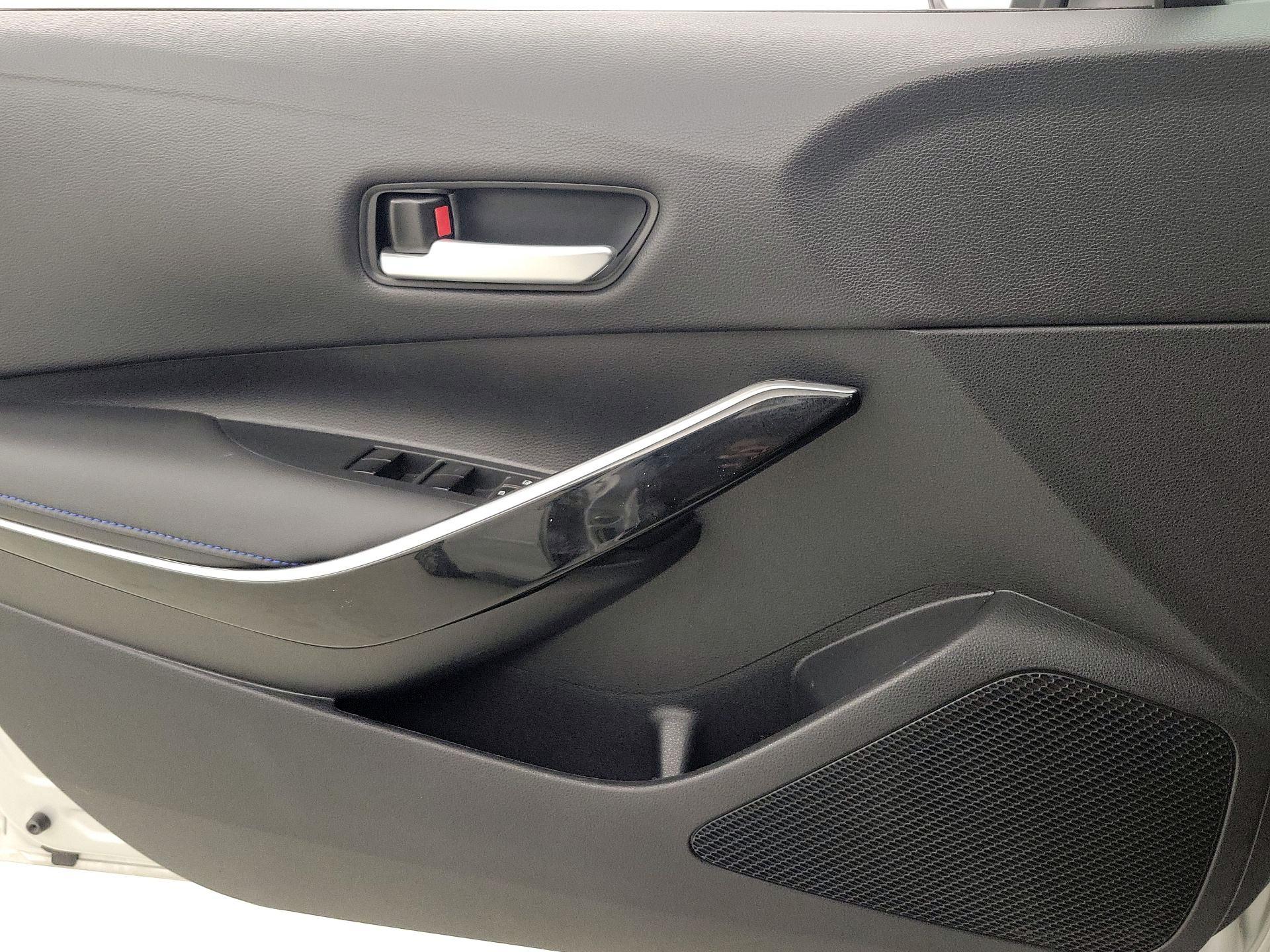 Thumbnail: 2022 Toyota Corolla - 12