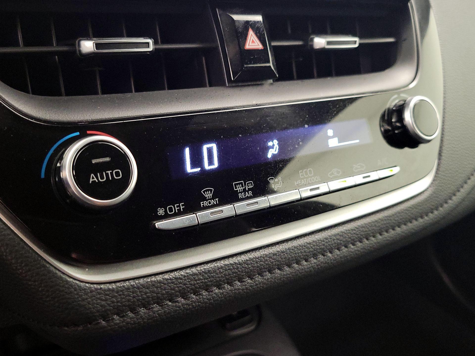 Thumbnail: 2022 Toyota Corolla - 16