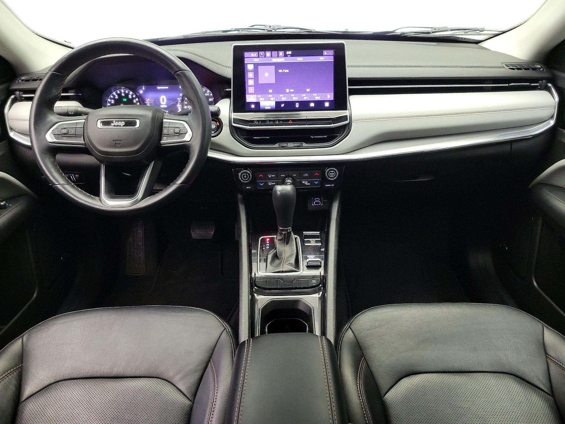 Thumbnail: 2022 Jeep Compass - 9