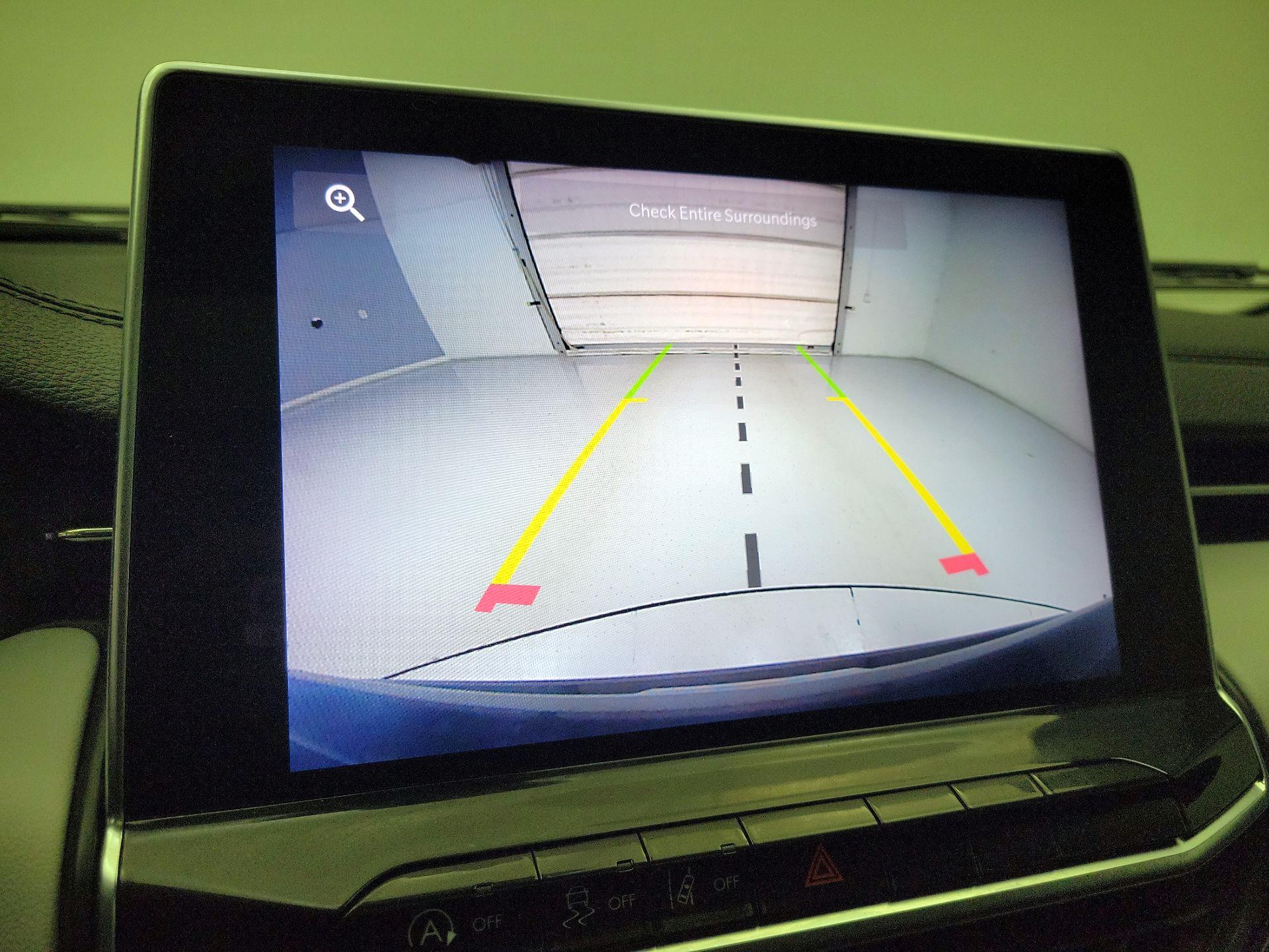 Thumbnail: 2022 Jeep Compass - 13