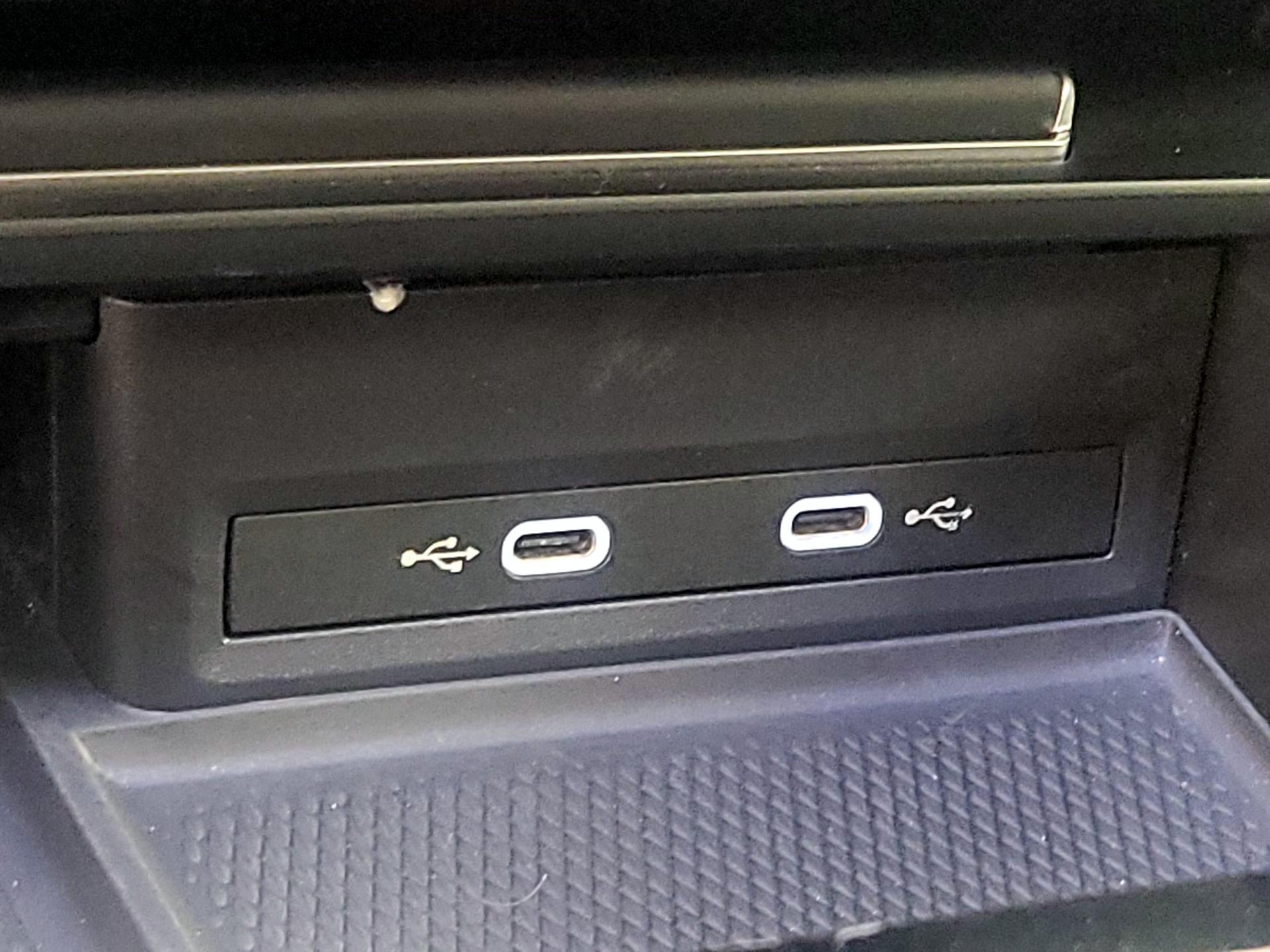 Thumbnail: 2024 Volkswagen Atlas - 18