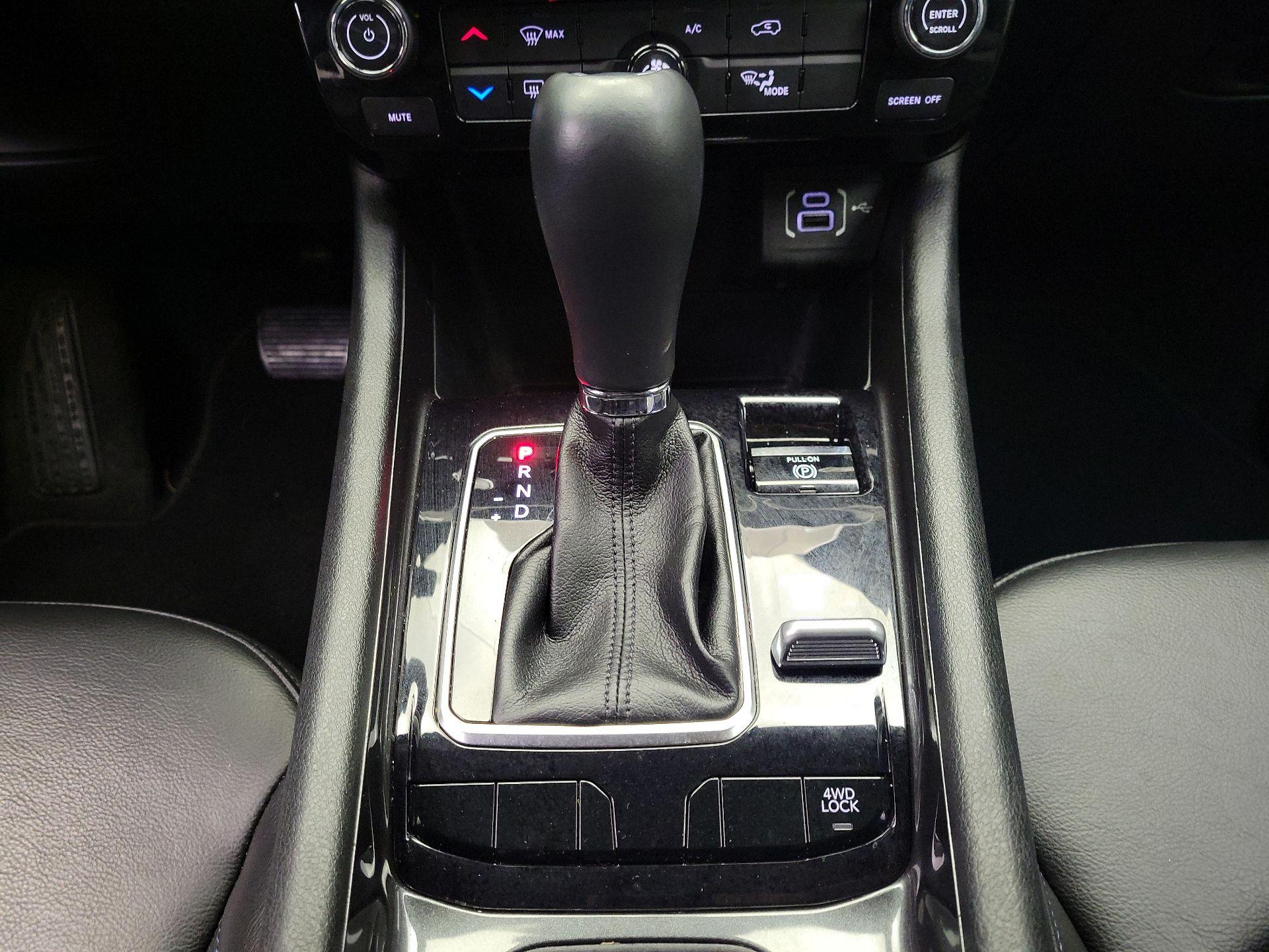 Thumbnail: 2023 Jeep Compass - 17