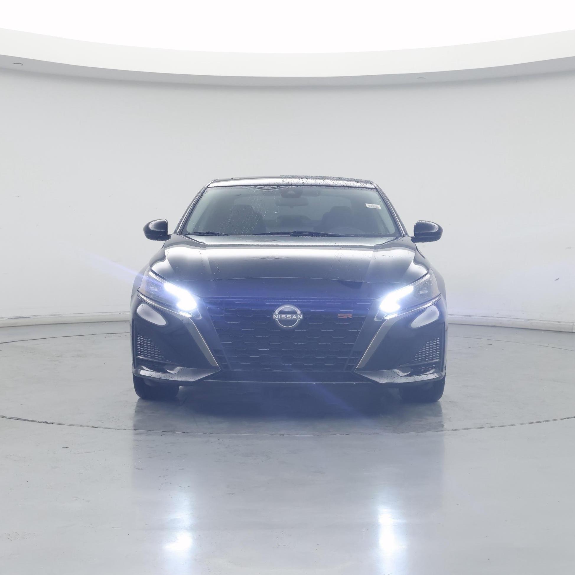 Thumbnail: 2023 Nissan Altima - 5