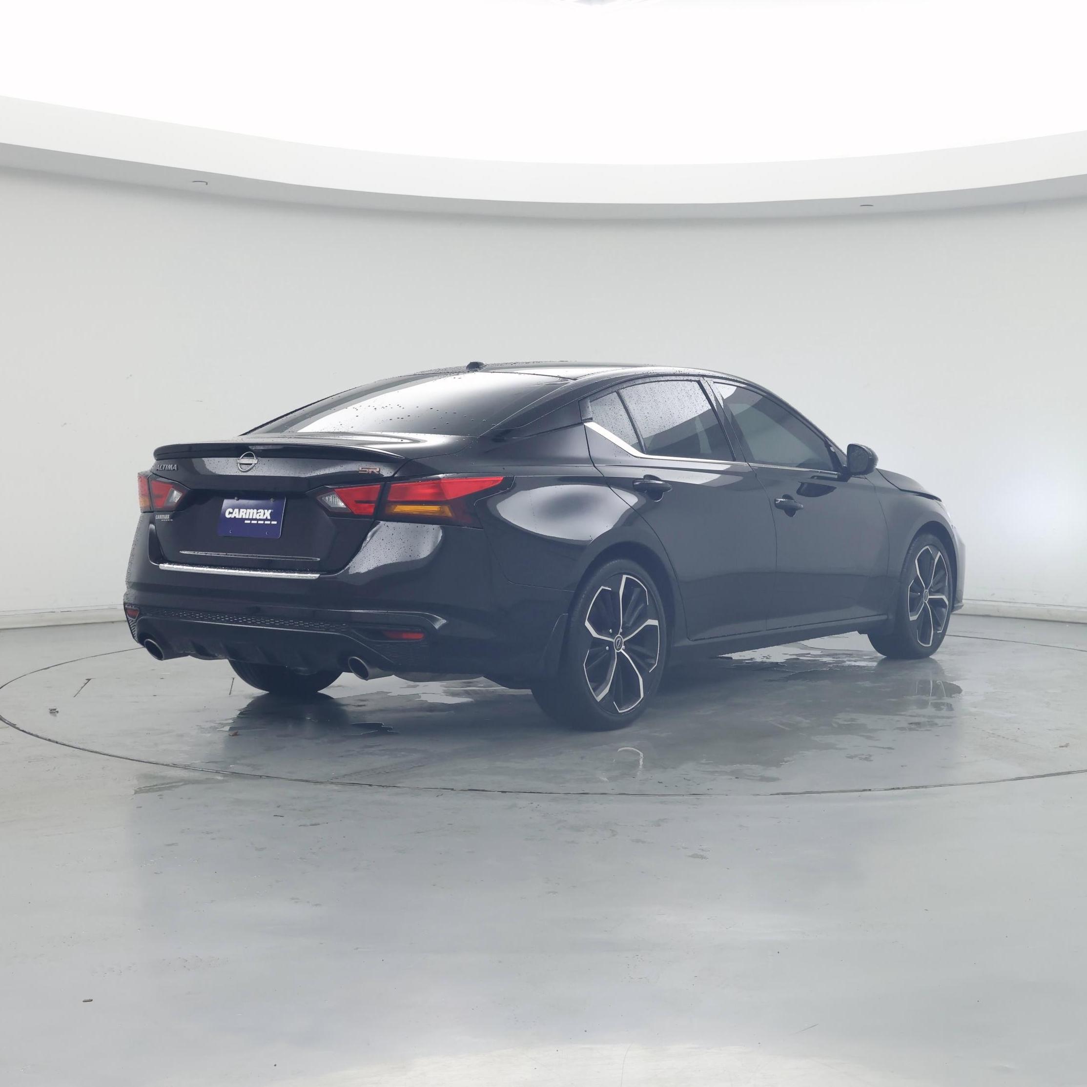 Thumbnail: 2023 Nissan Altima - 8