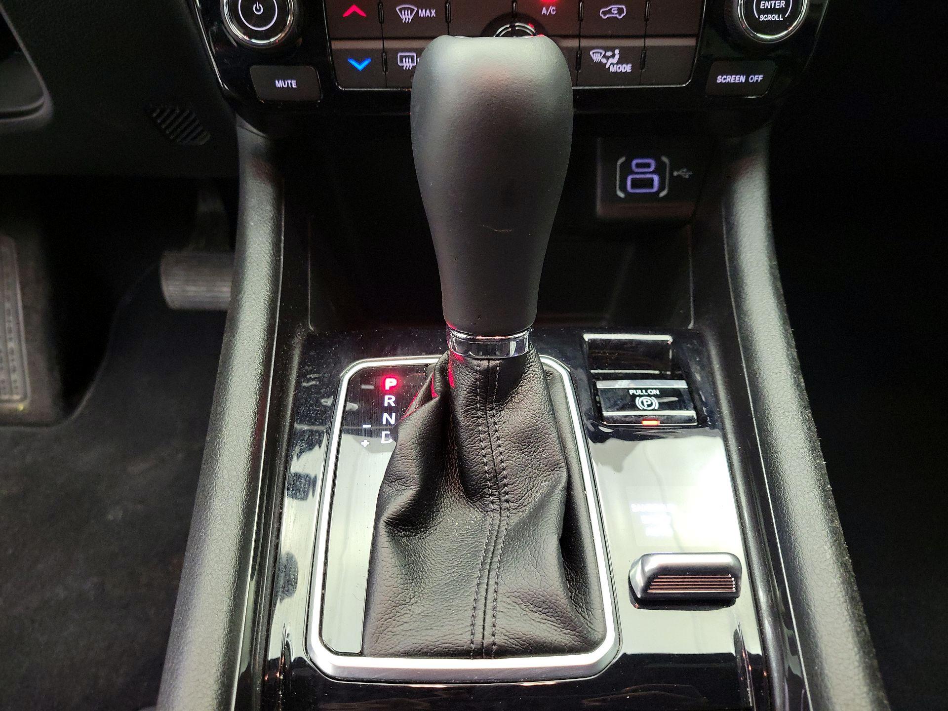 Thumbnail: 2023 Jeep Compass - 16