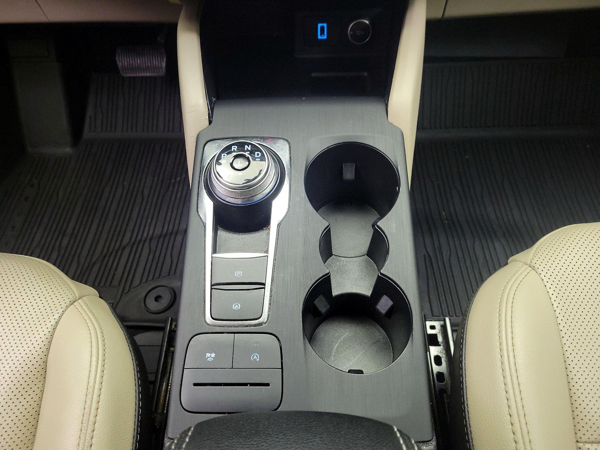 Thumbnail: 2020 Ford Escape - 18