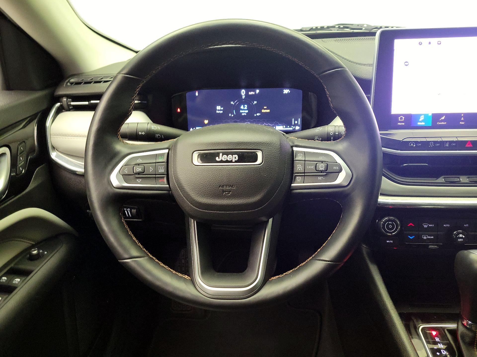 Thumbnail: 2022 Jeep Compass - 10