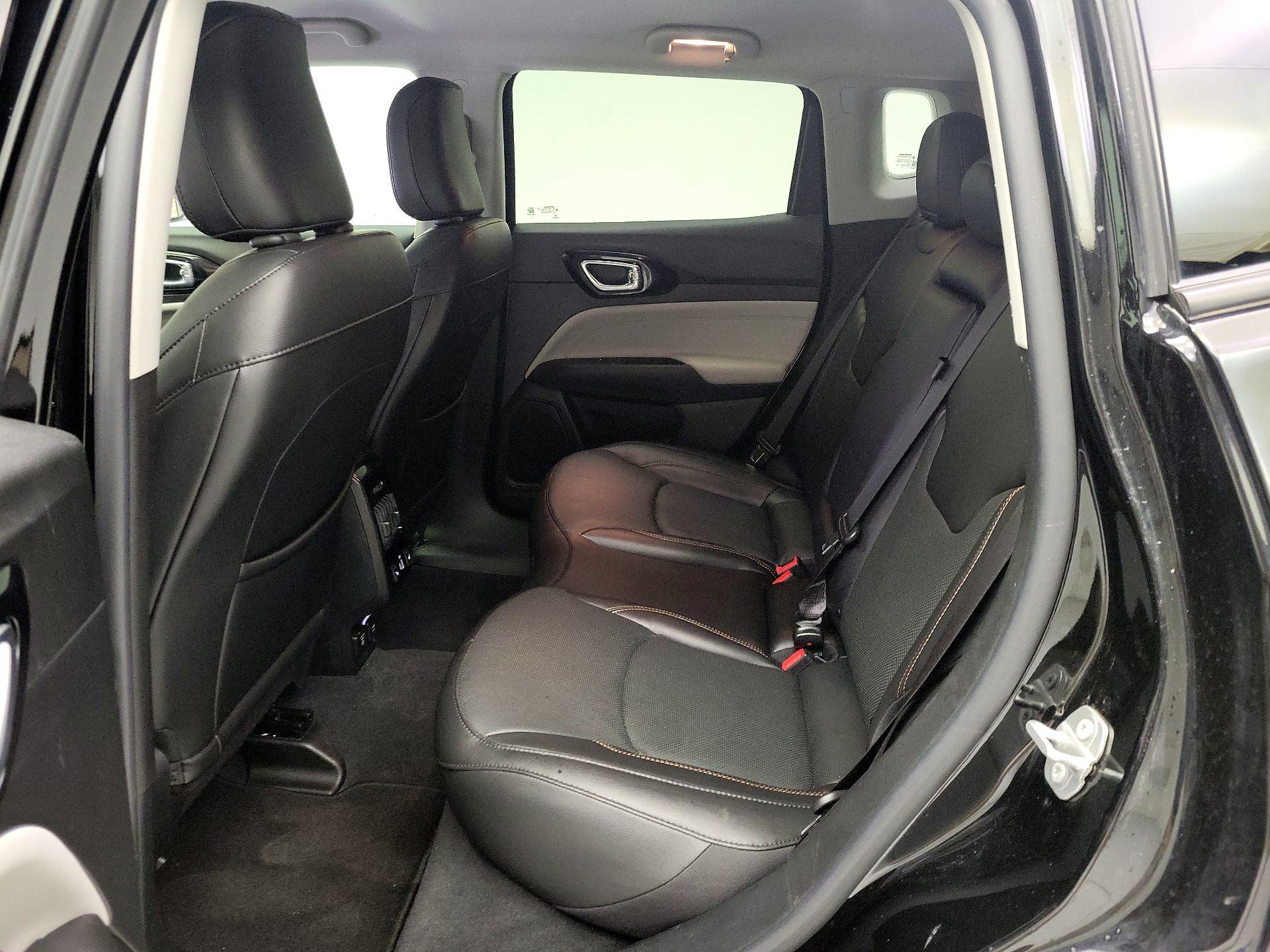 Thumbnail: 2022 Jeep Compass - 20