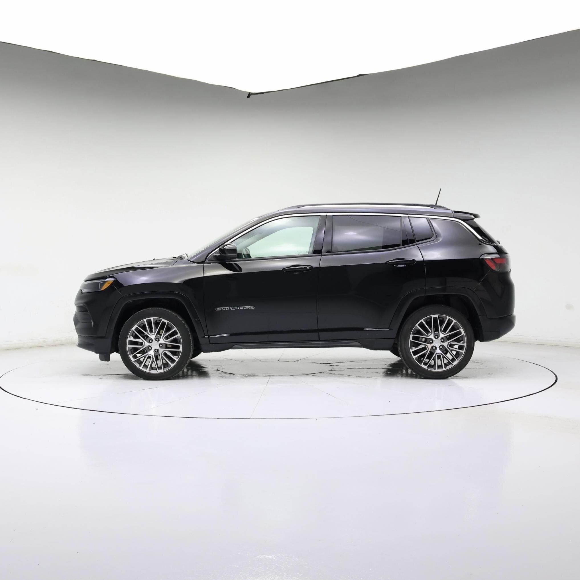 Thumbnail: 2022 Jeep Compass - 7