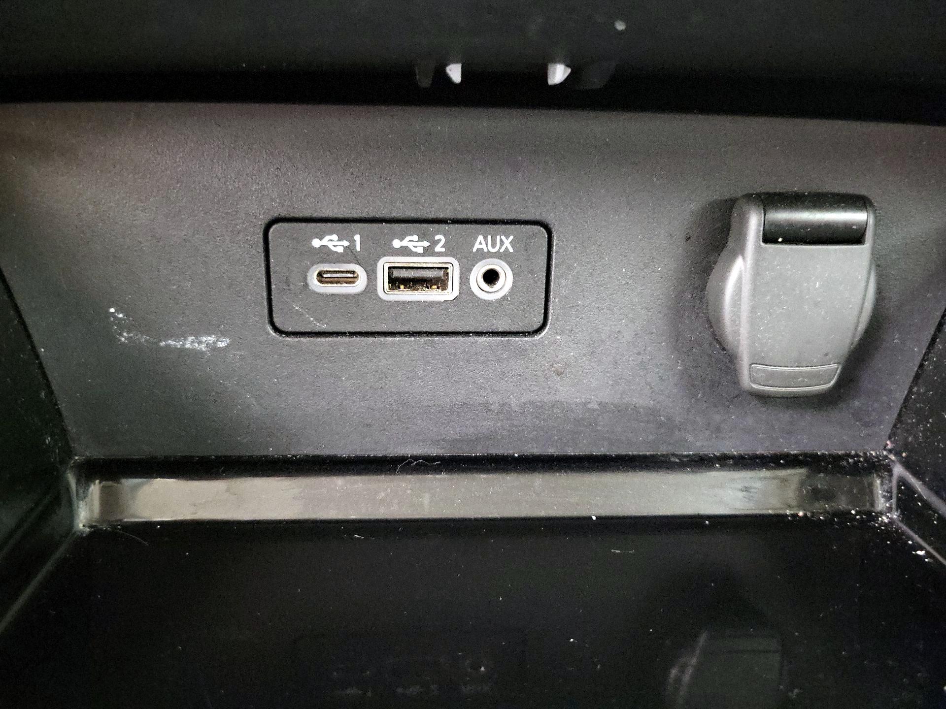 Thumbnail: 2021 Nissan Altima - 18