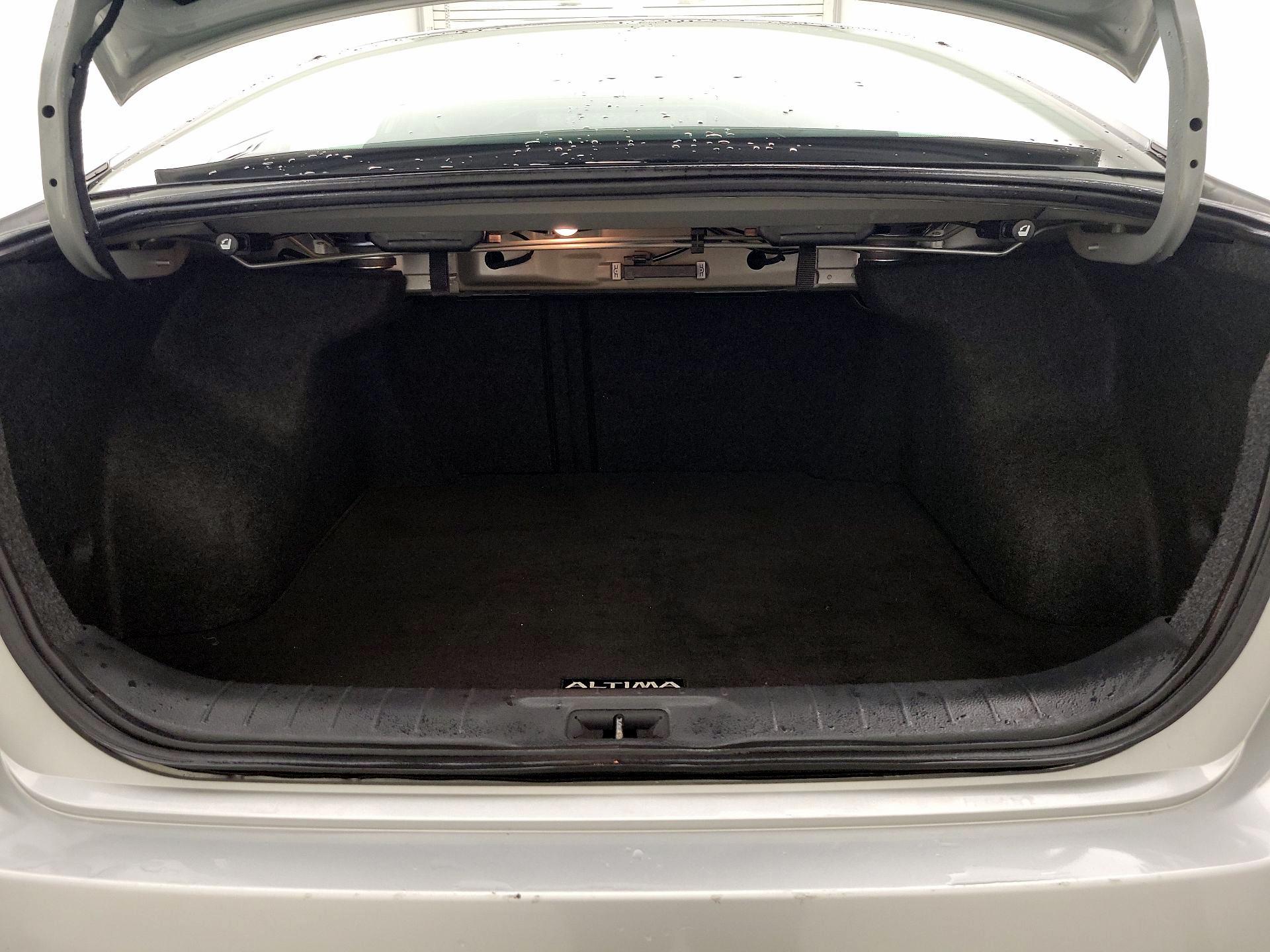 Thumbnail: 2021 Nissan Altima - 20