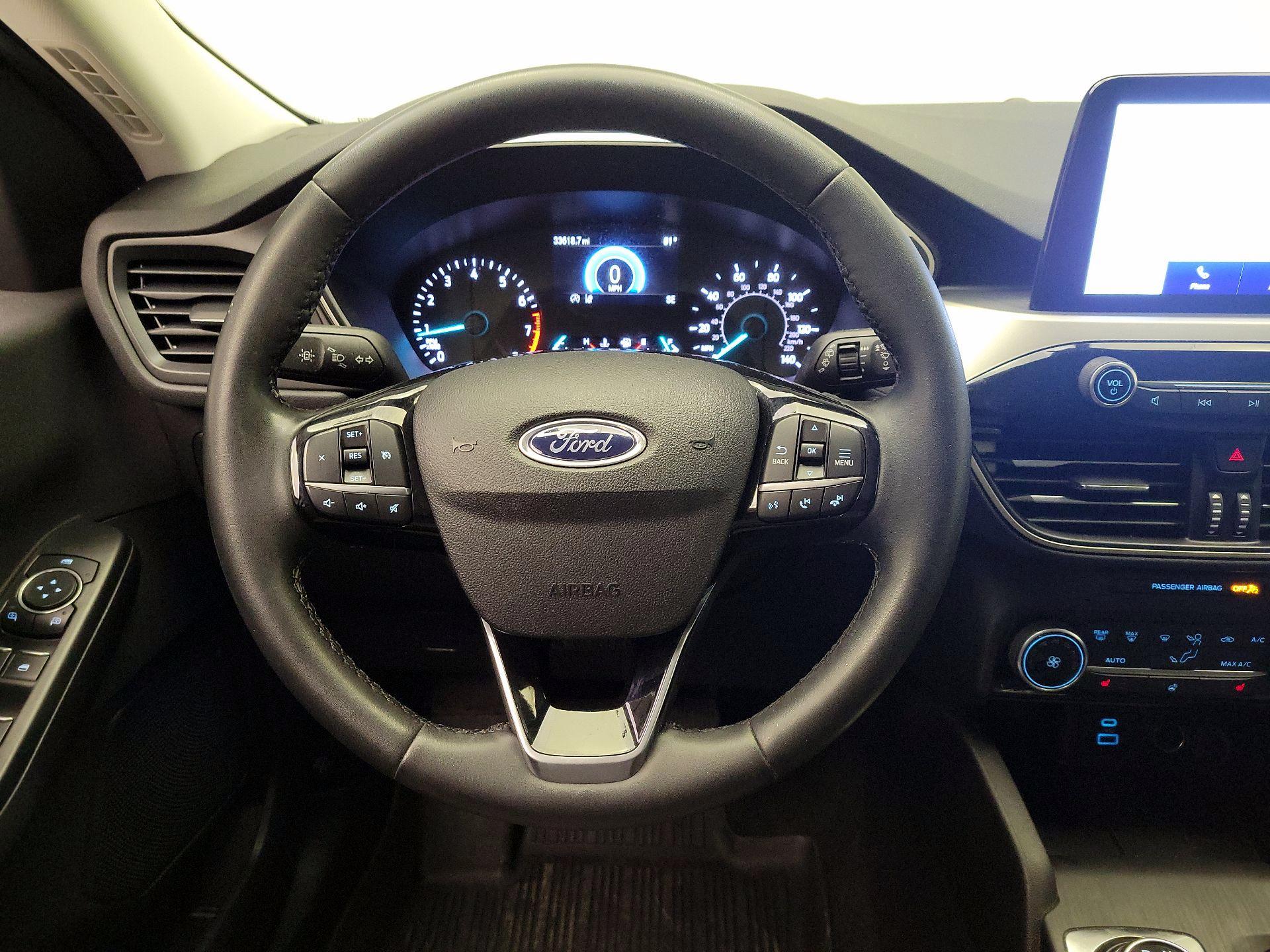 Thumbnail: 2022 Ford Escape - 10