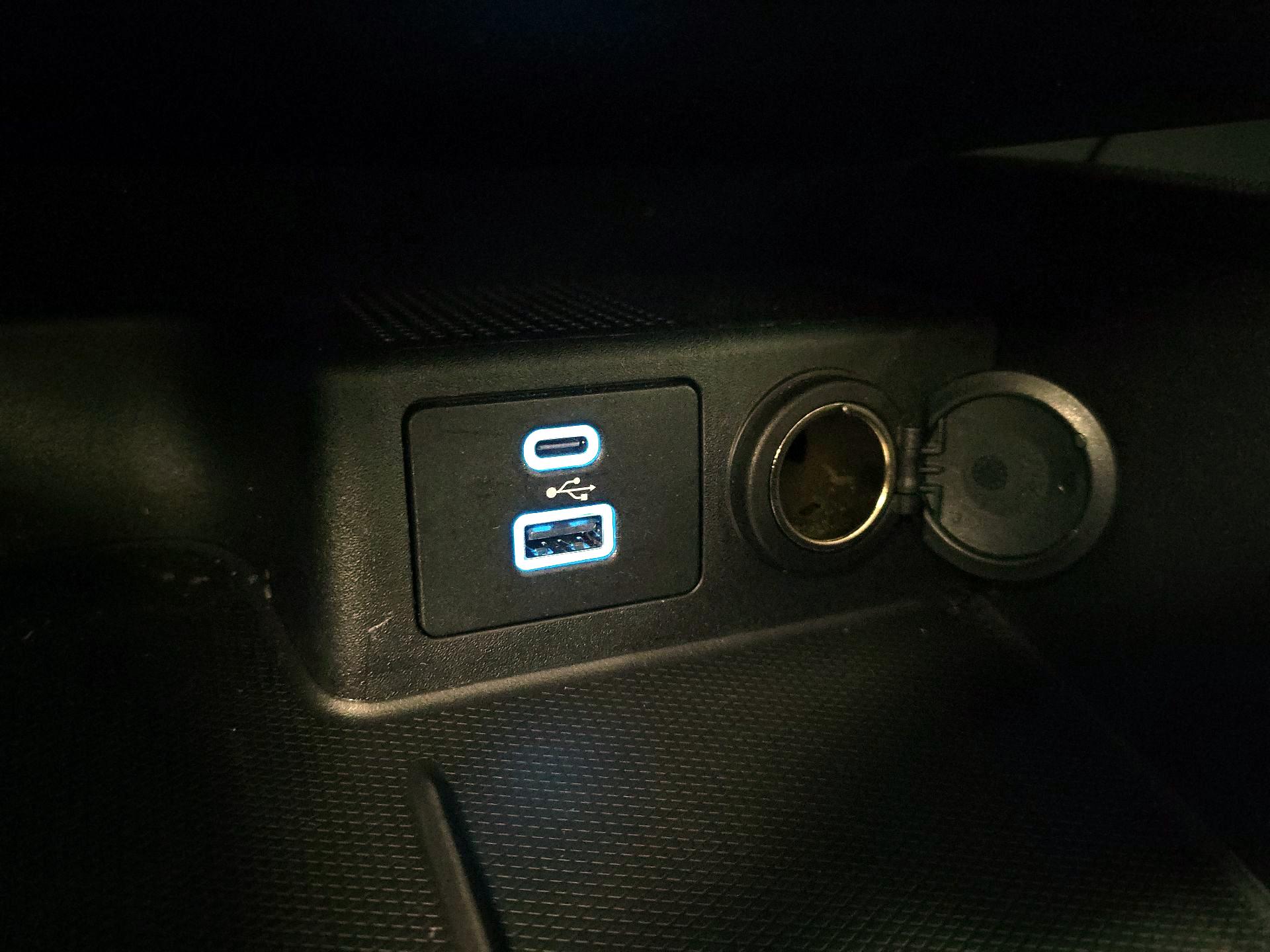 Thumbnail: 2022 Ford Escape - 18