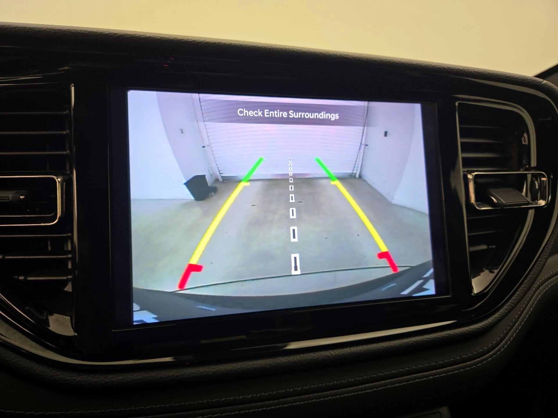 Thumbnail: 2022 Dodge Durango - 15