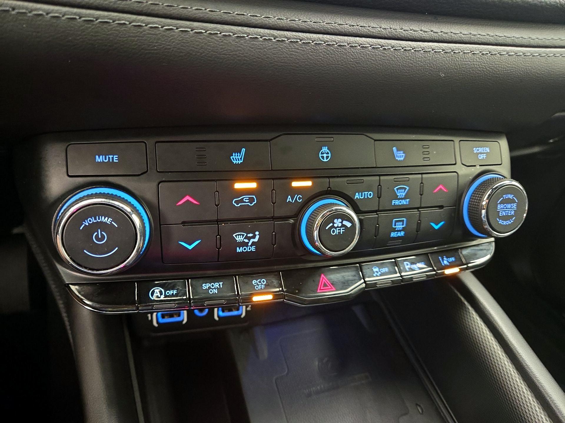 Thumbnail: 2022 Dodge Durango - 17