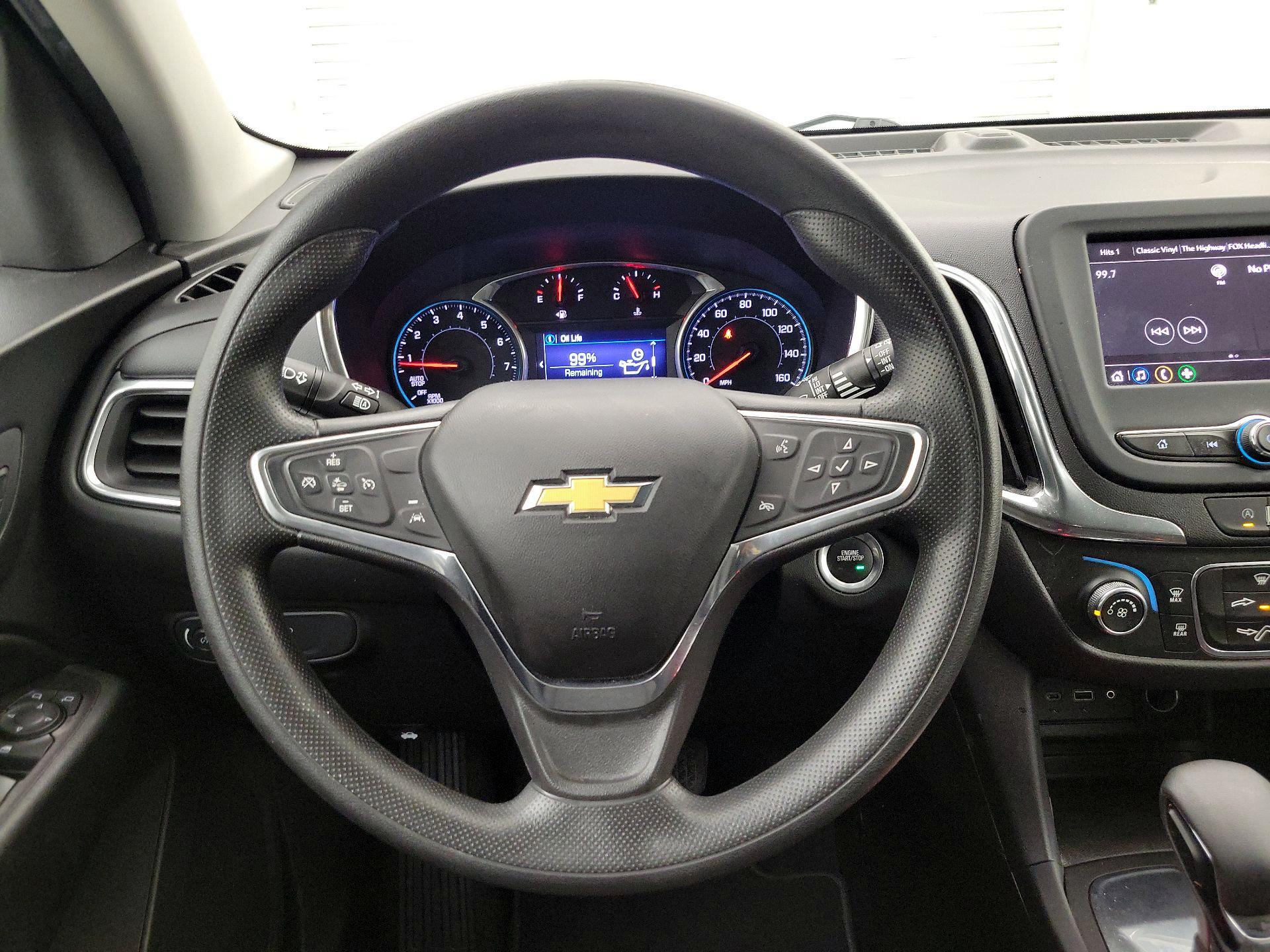 Thumbnail: 2022 Chevrolet Equinox - 10