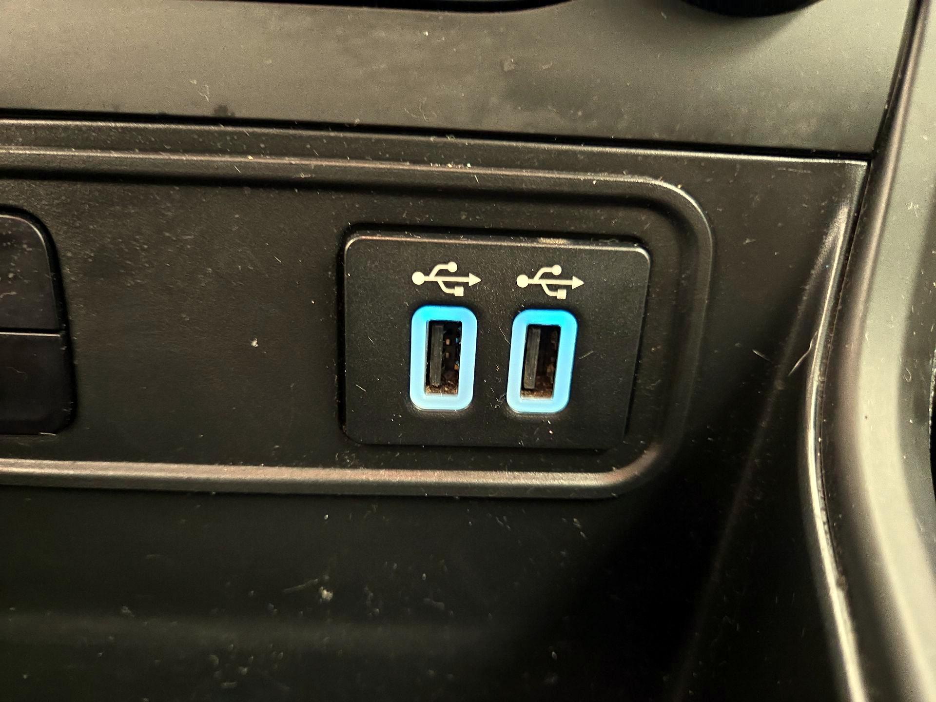 Thumbnail: 2022 Ford EcoSport - 18