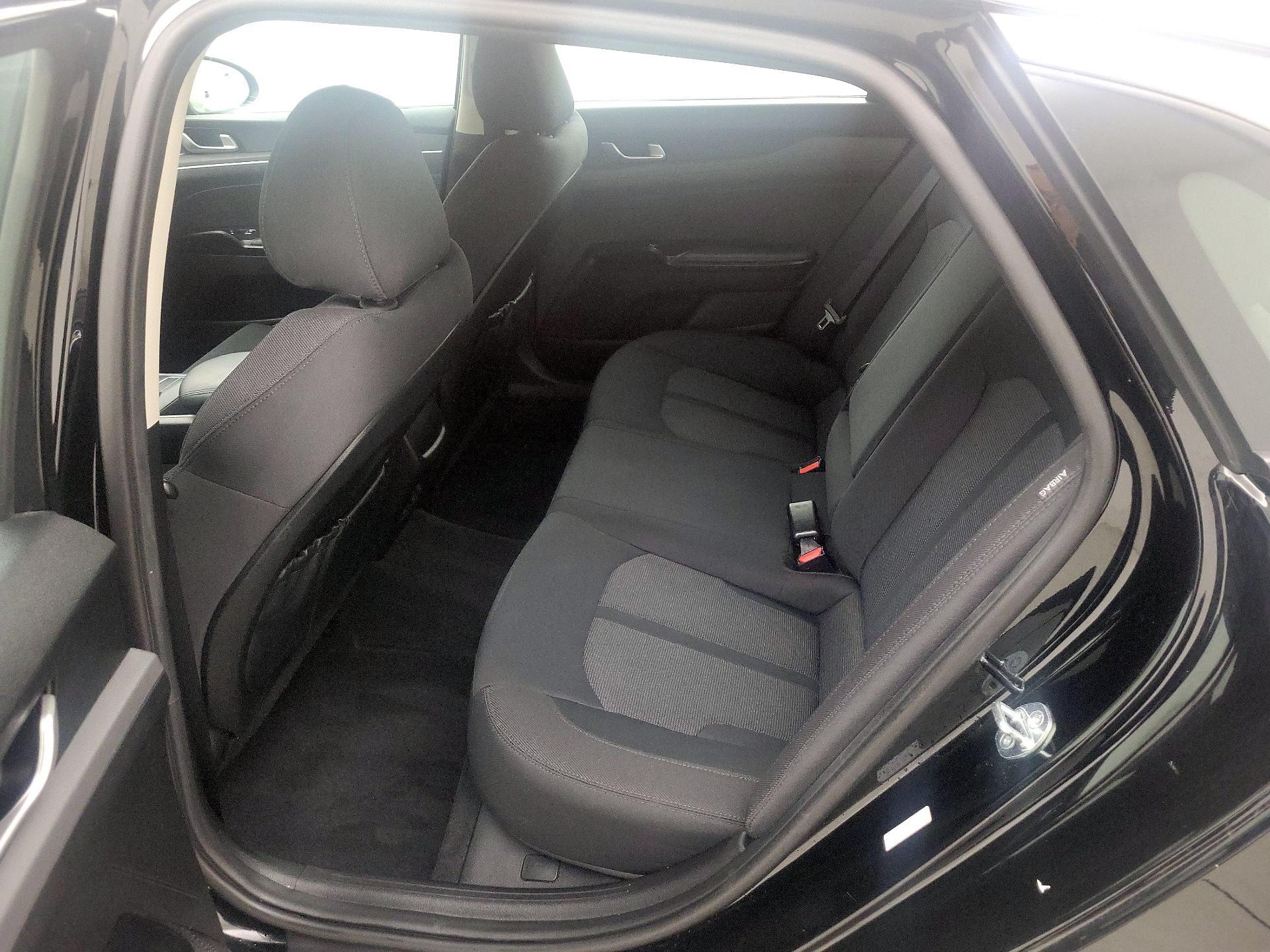 Thumbnail: 2023 Kia K5 - 19