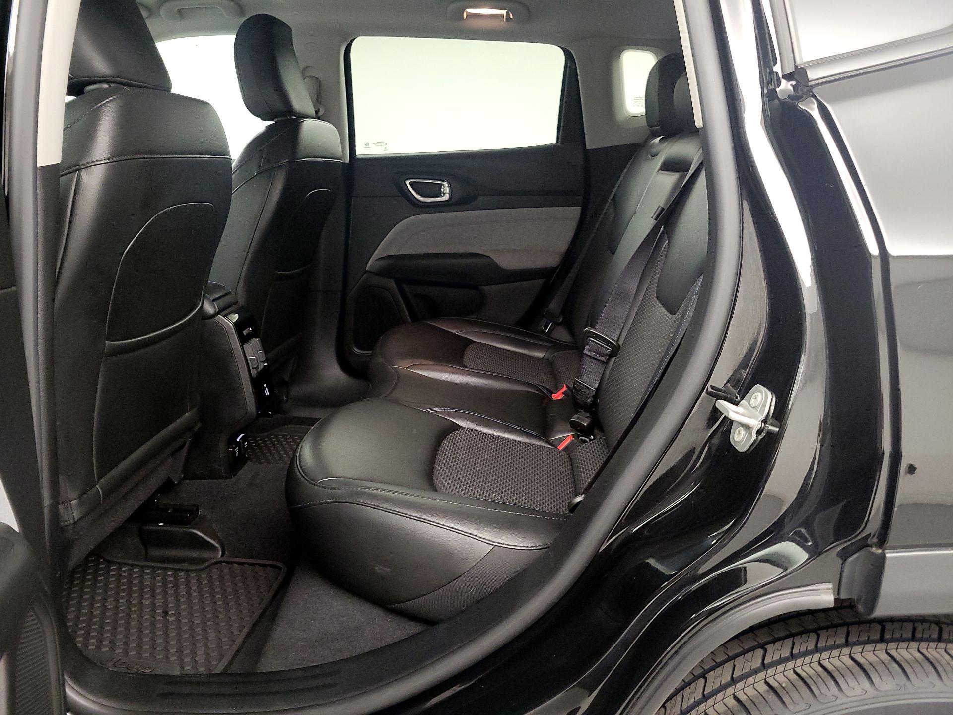 Thumbnail: 2022 Jeep Compass - 19