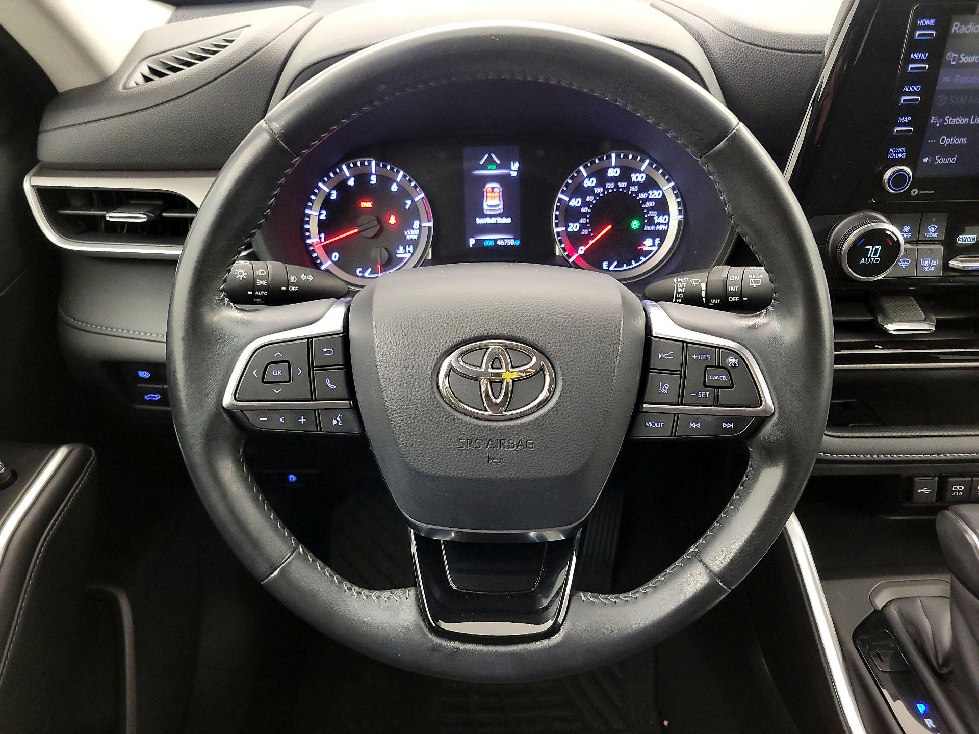 Thumbnail: 2020 Toyota Highlander - 10