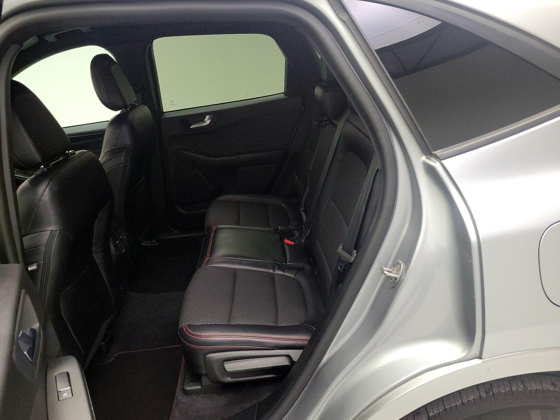 Thumbnail: 2023 Ford Escape - 20