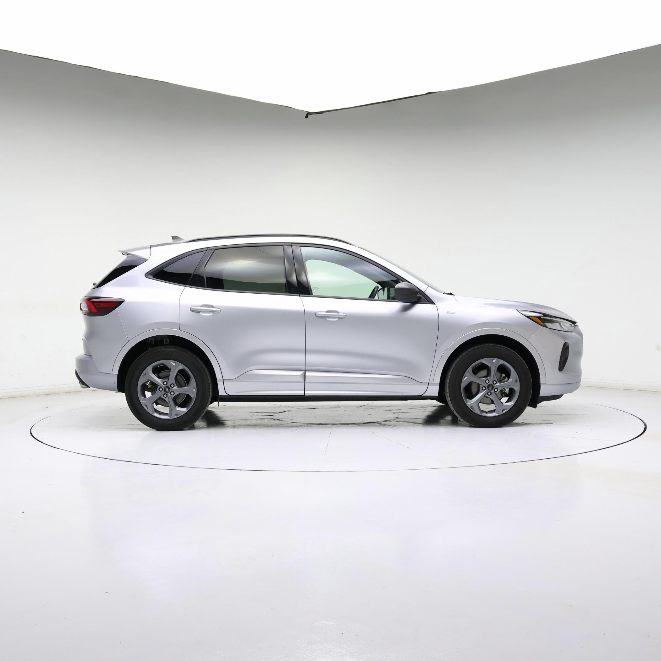 Thumbnail: 2023 Ford Escape - 7