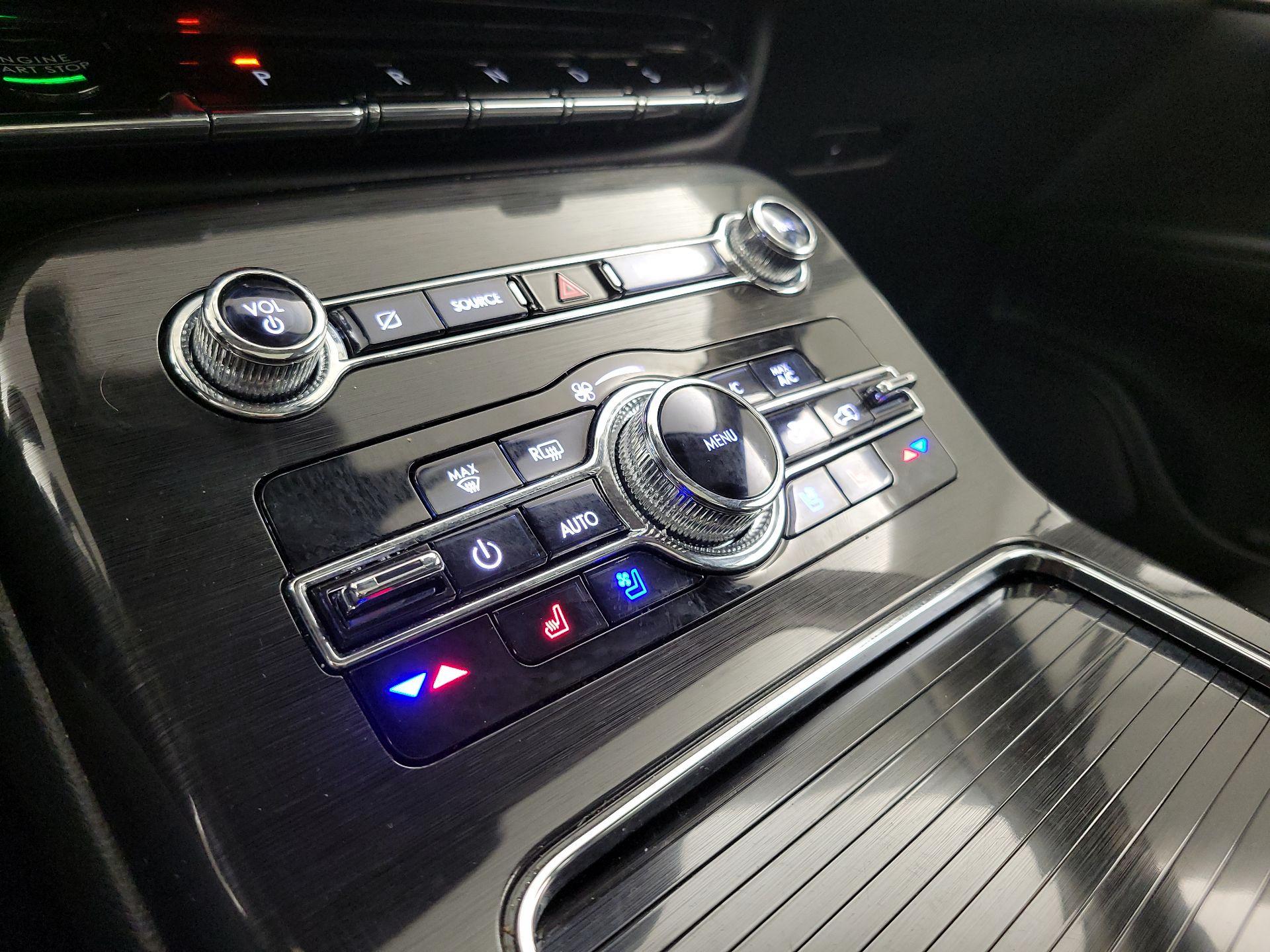 Thumbnail: 2023 Lincoln Nautilus - 17