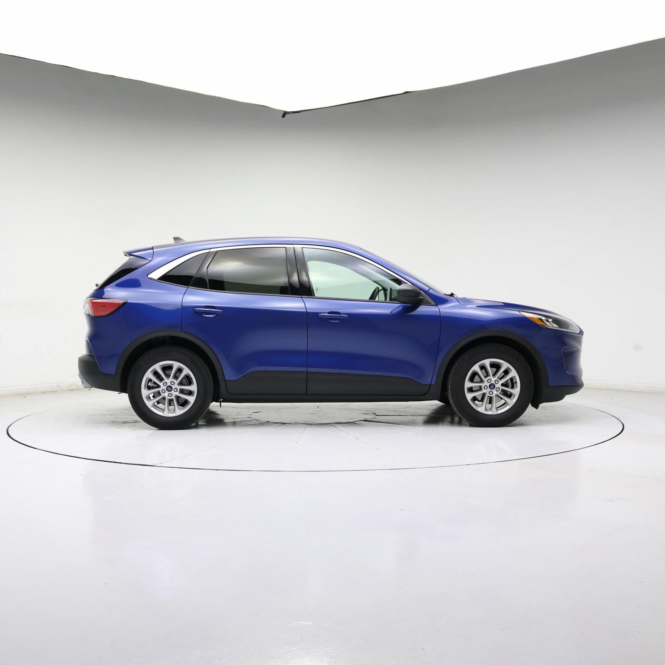 Thumbnail: 2022 Ford Escape - 7