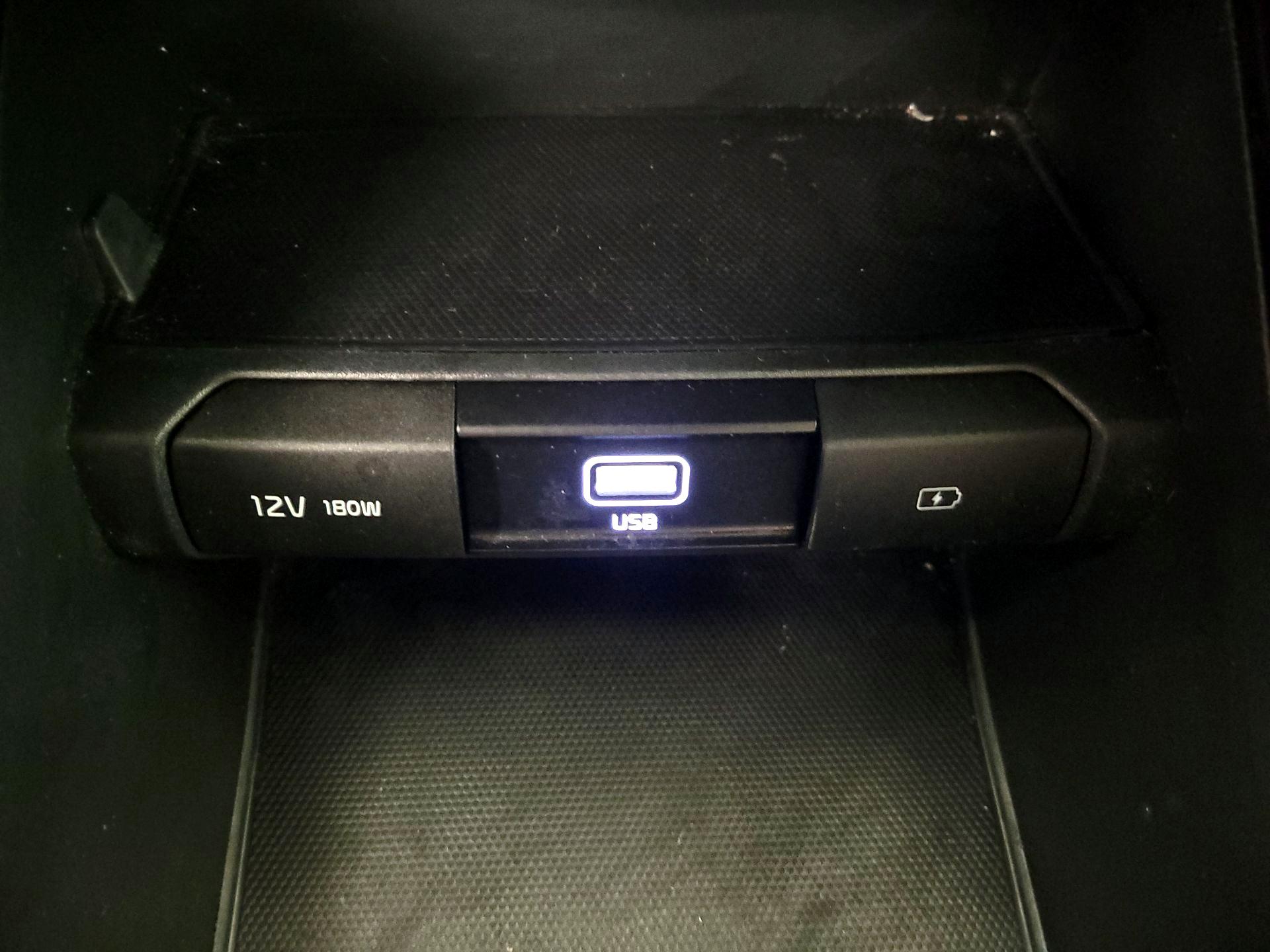 Thumbnail: 2021 Kia Telluride - 18