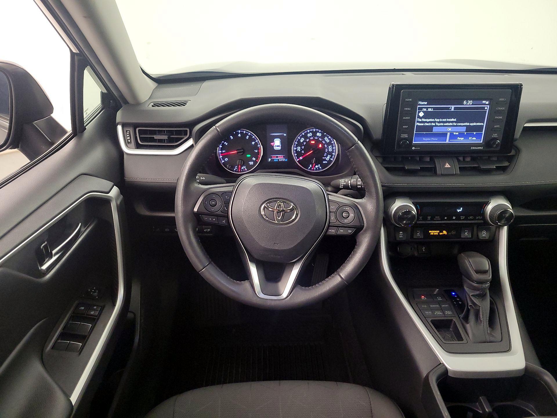 Thumbnail: 2022 Toyota RAV4 - 10