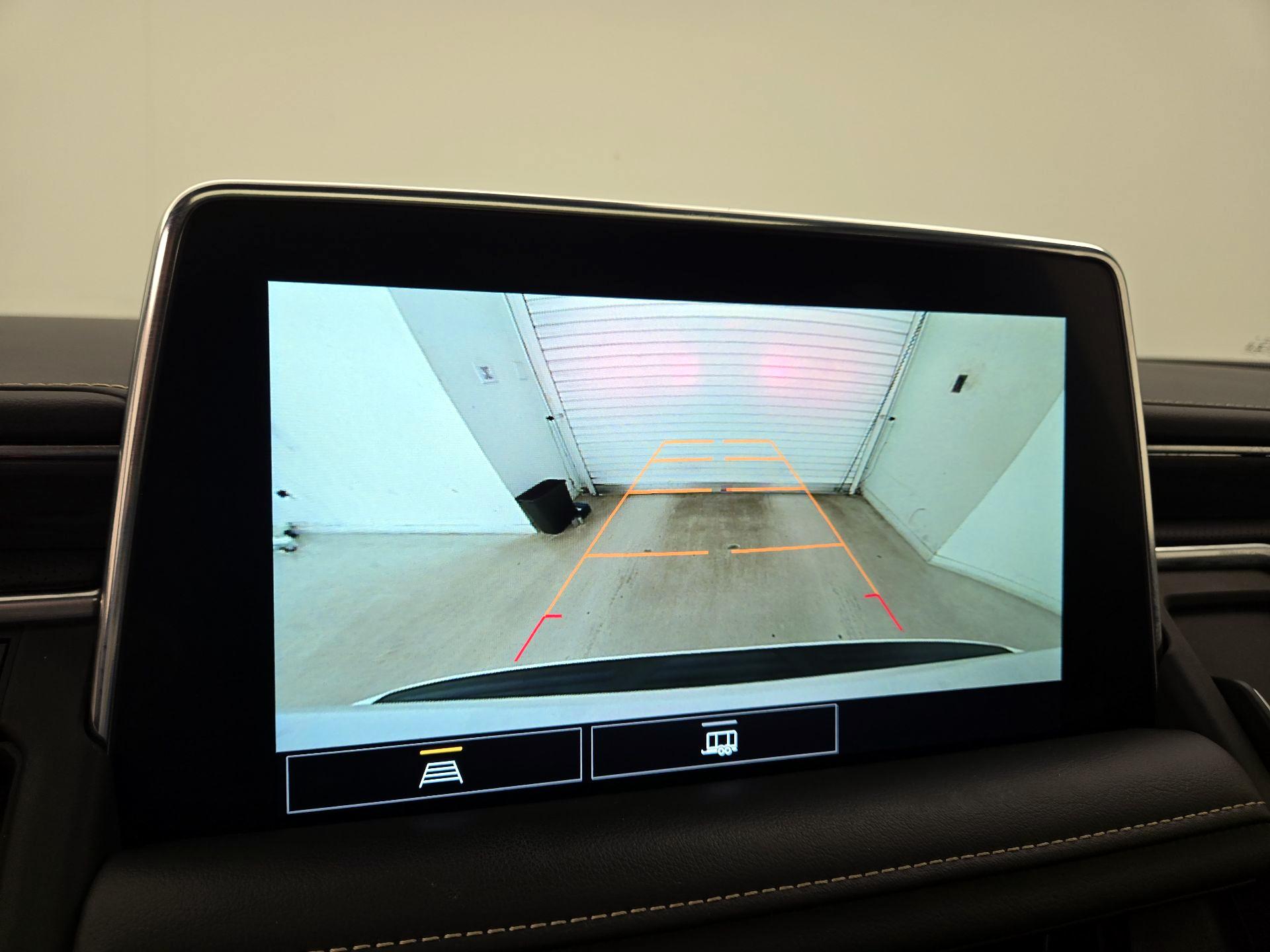 Thumbnail: 2021 GMC Yukon XL - 15