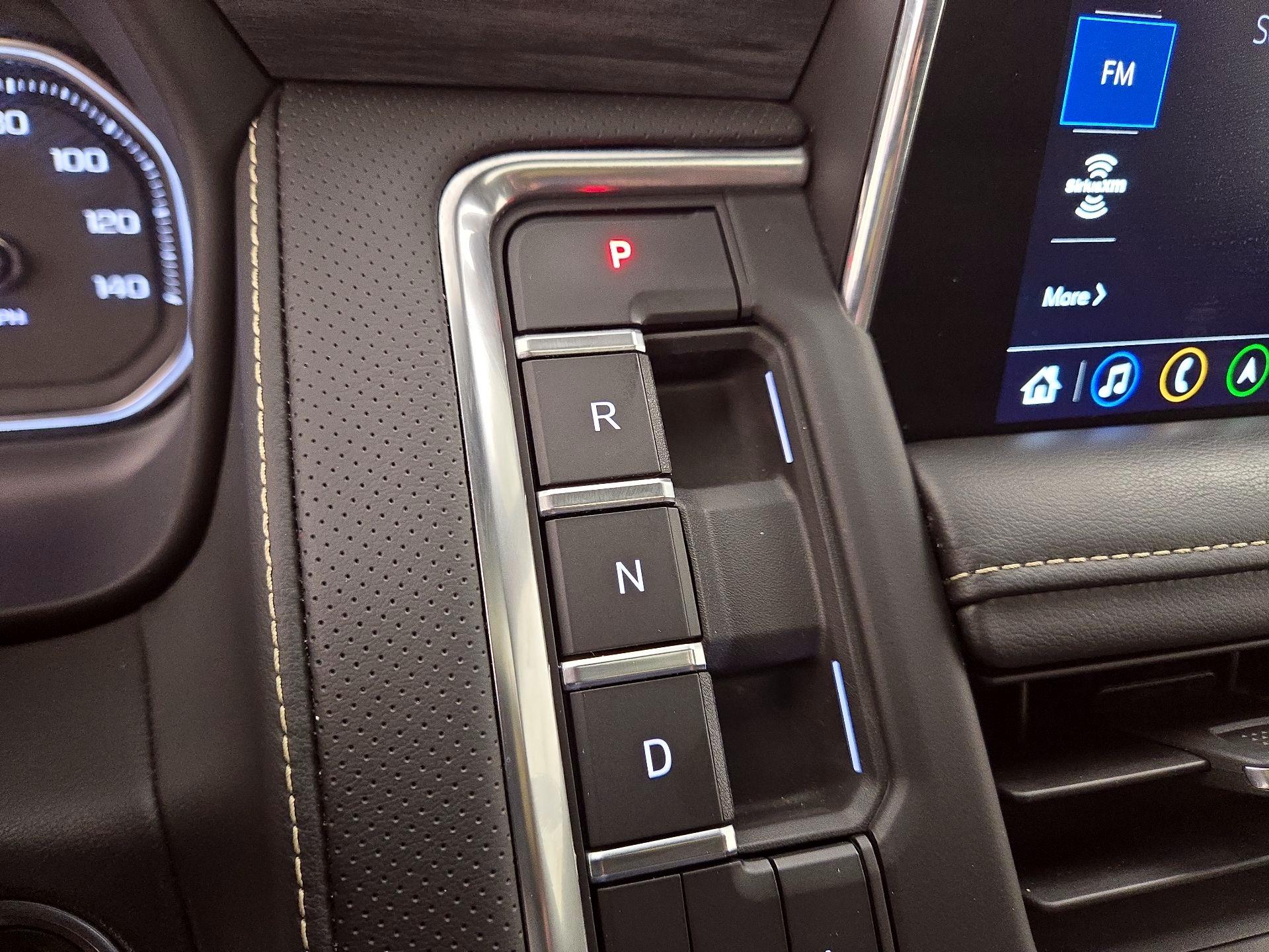 Thumbnail: 2021 GMC Yukon XL - 18