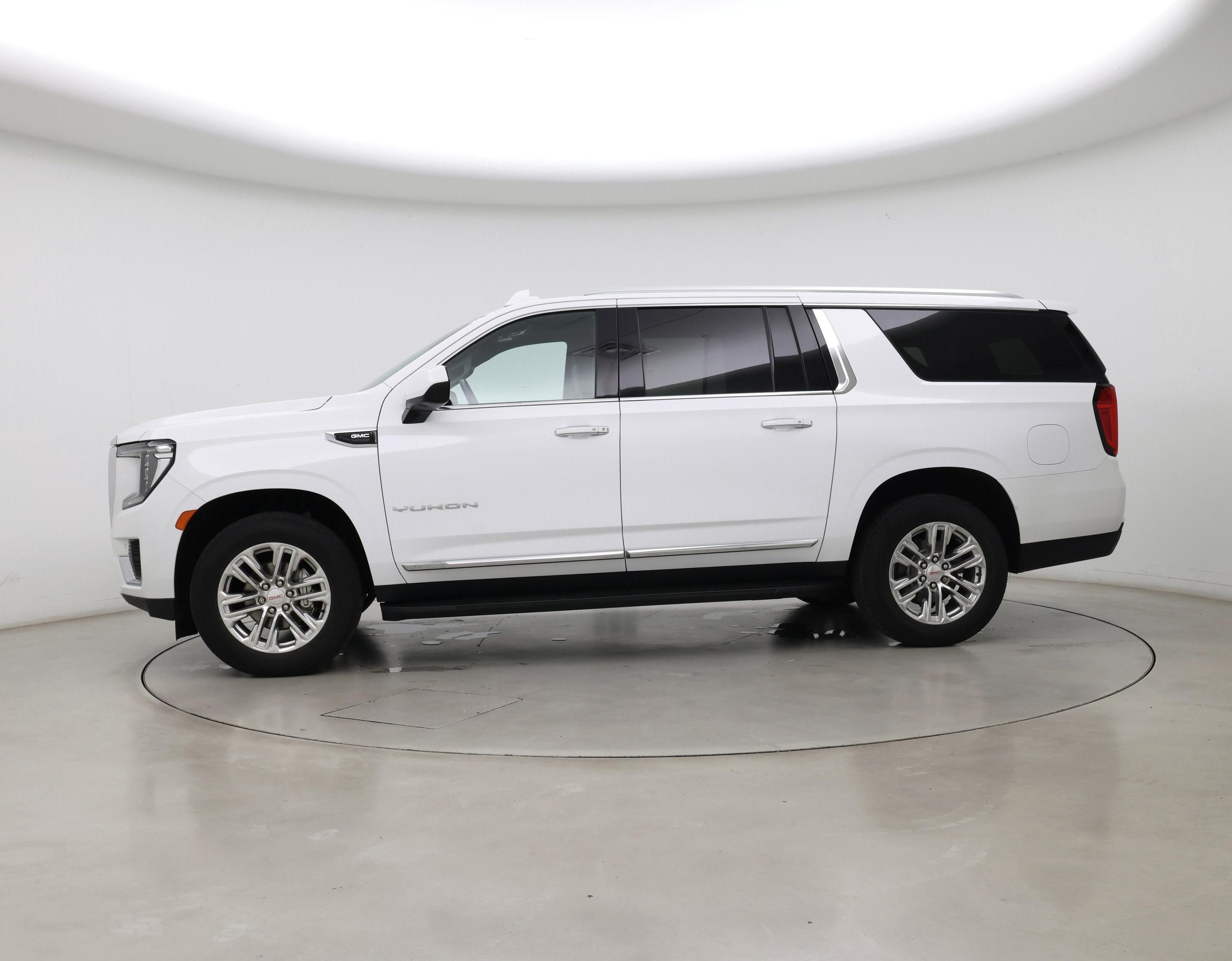 Thumbnail: 2021 GMC Yukon XL - 3