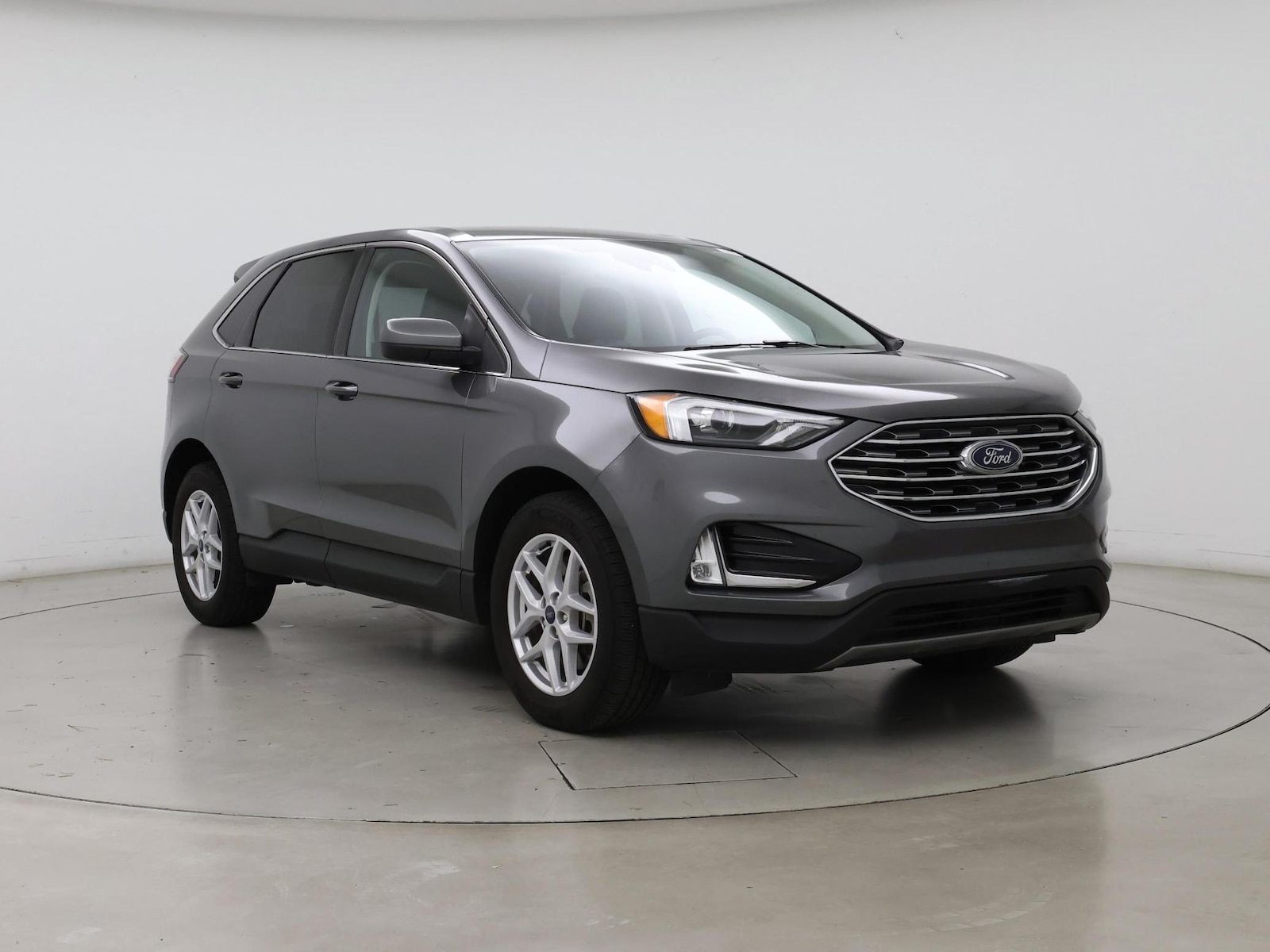2022 Ford Edge SEL - Photo 2