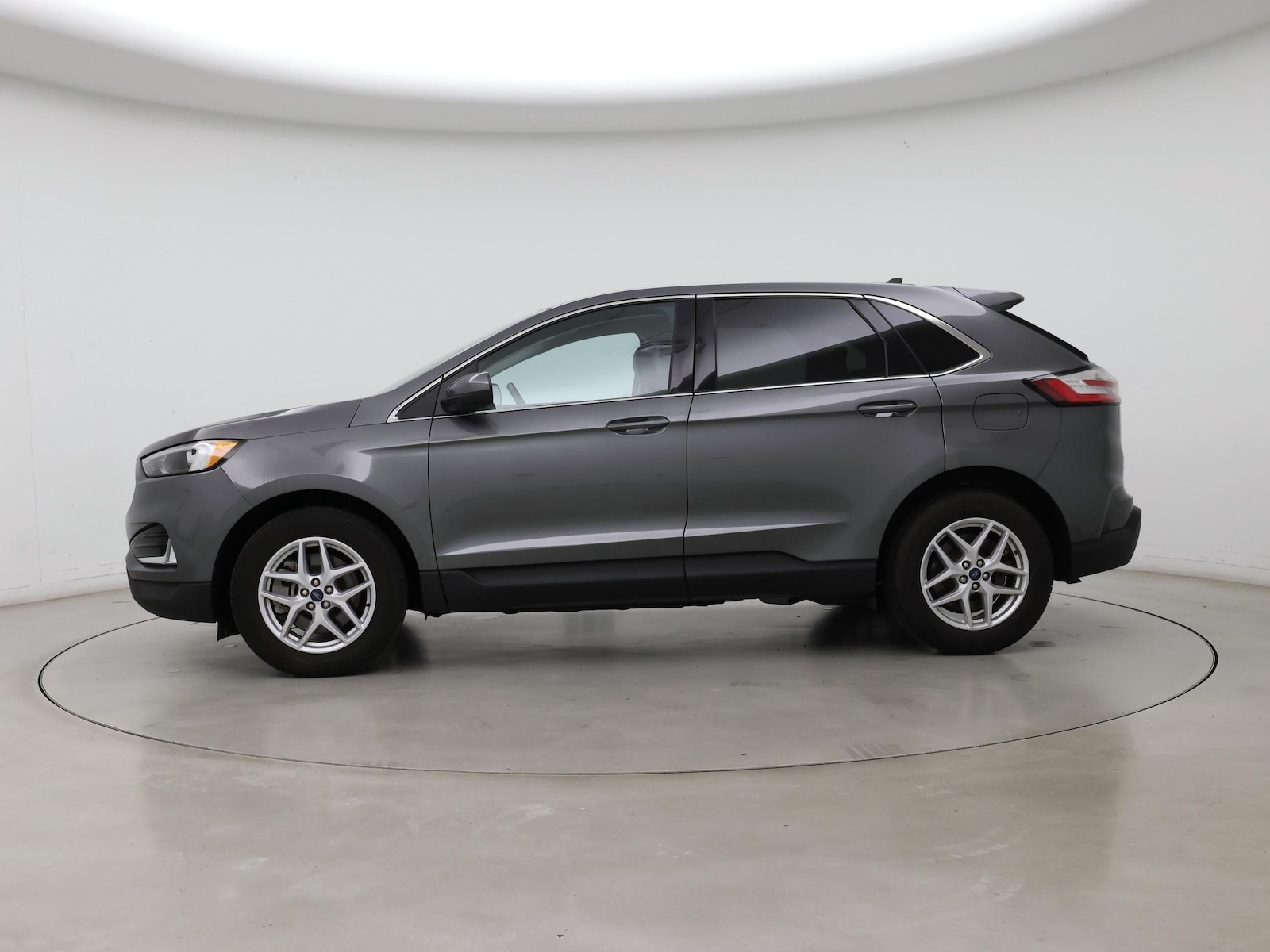 2022 Ford Edge SEL - Photo 4
