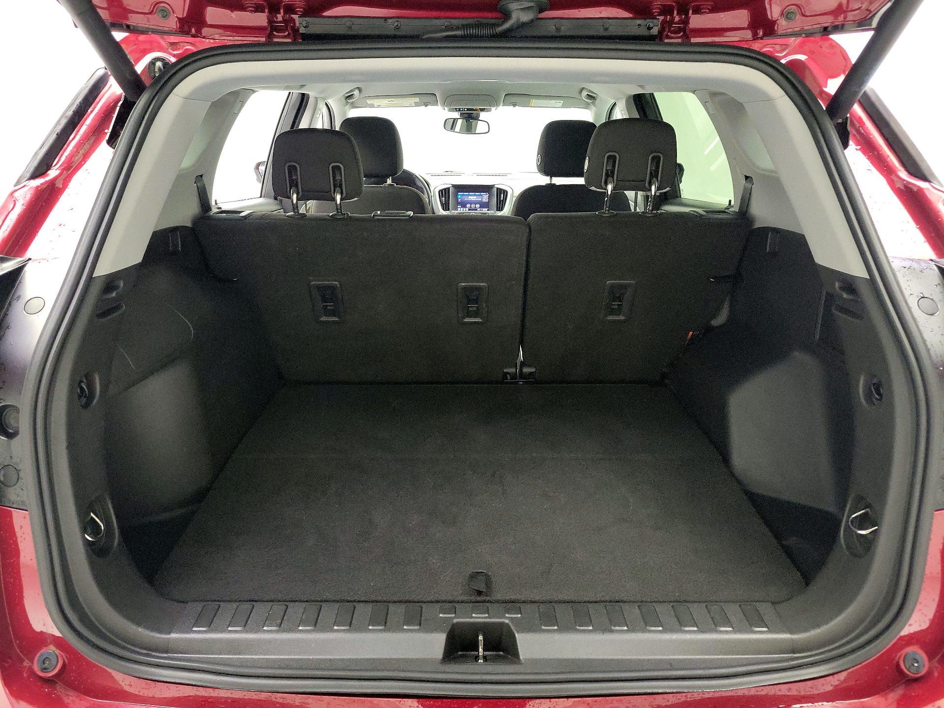 Thumbnail: 2020 GMC Terrain - 19