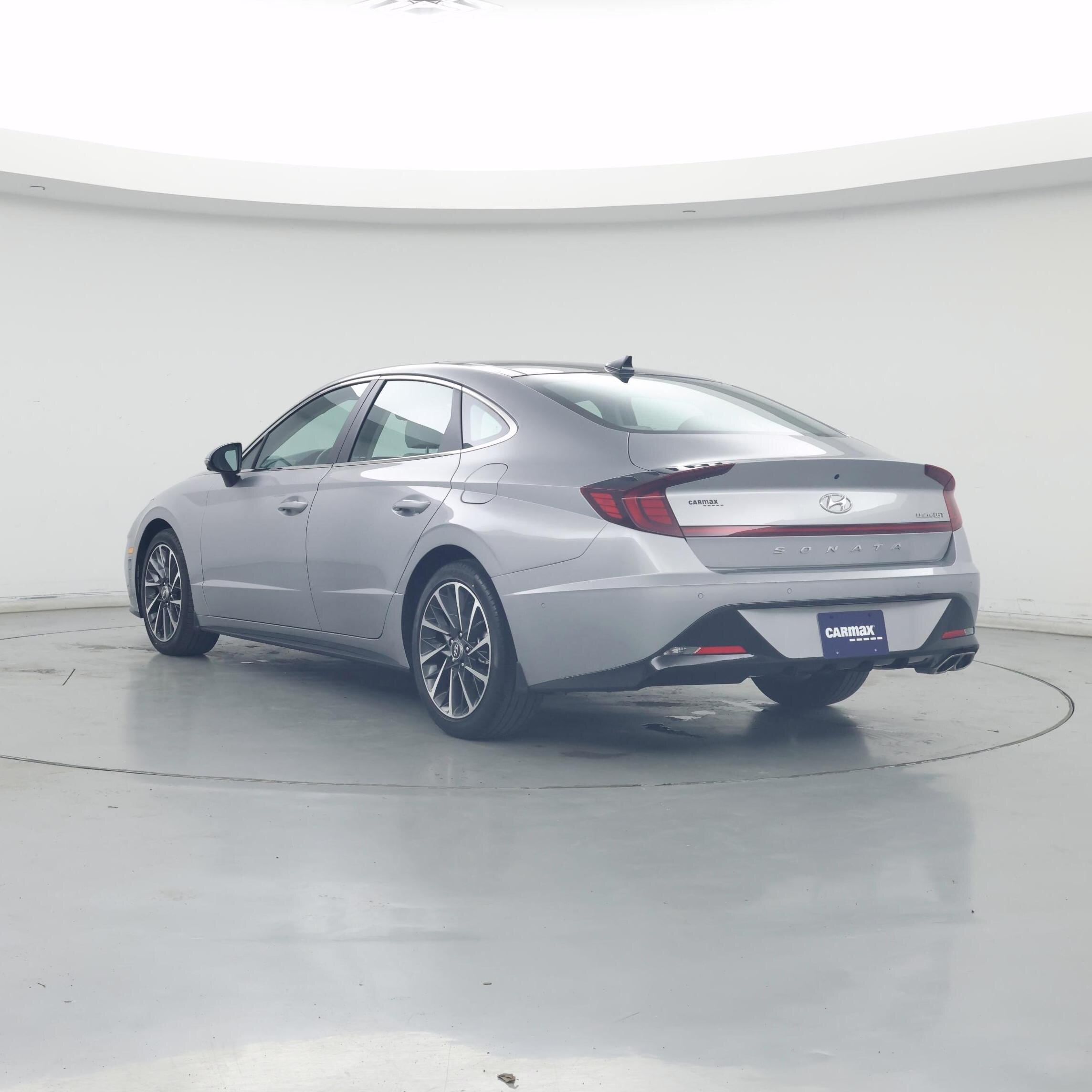 Thumbnail: 2023 Hyundai Sonata - 2