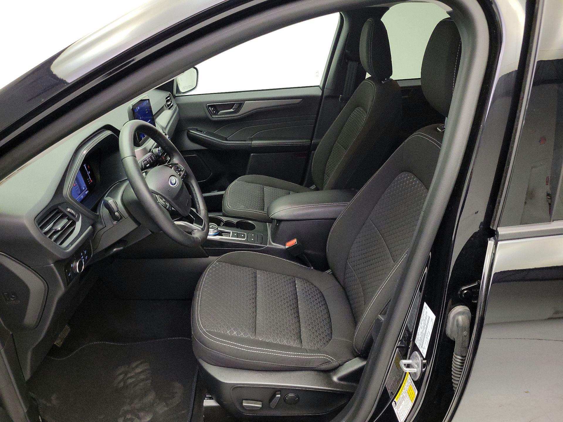 Thumbnail: 2023 Ford Escape - 11