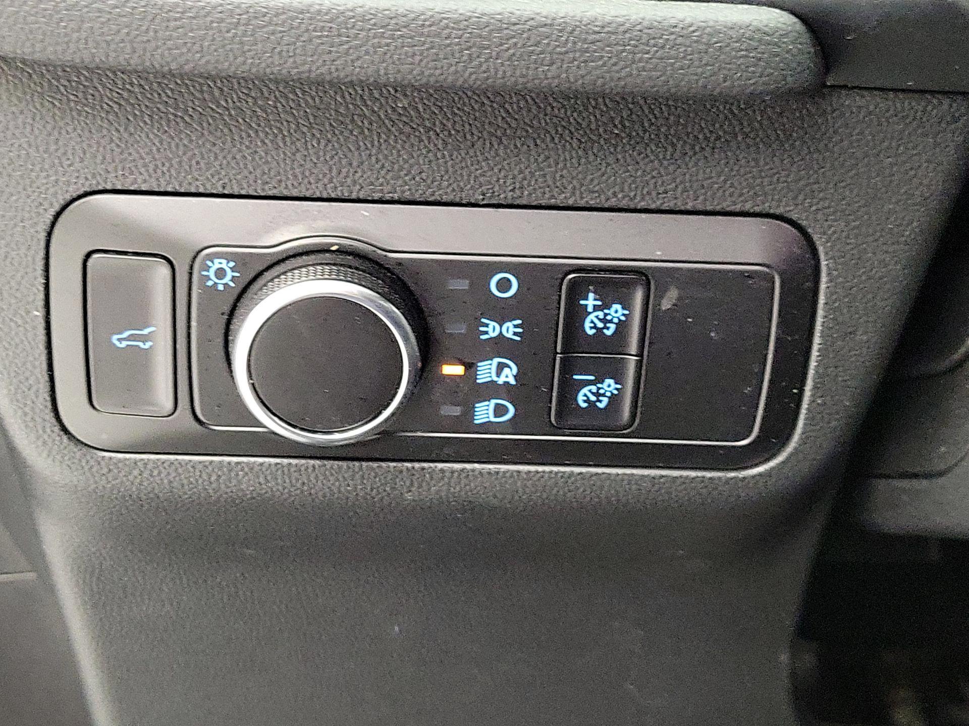 Thumbnail: 2023 Ford Escape - 13