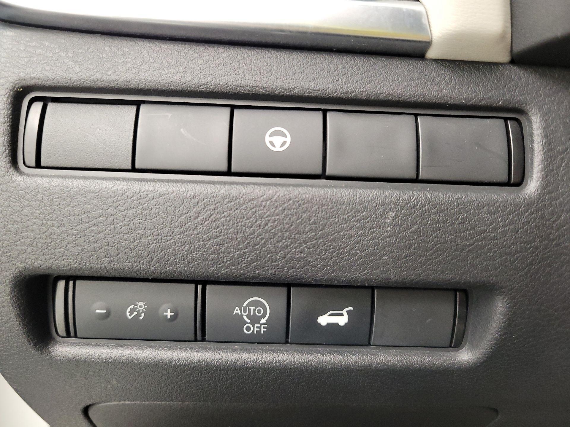 Thumbnail: 2023 Nissan Rogue - 13