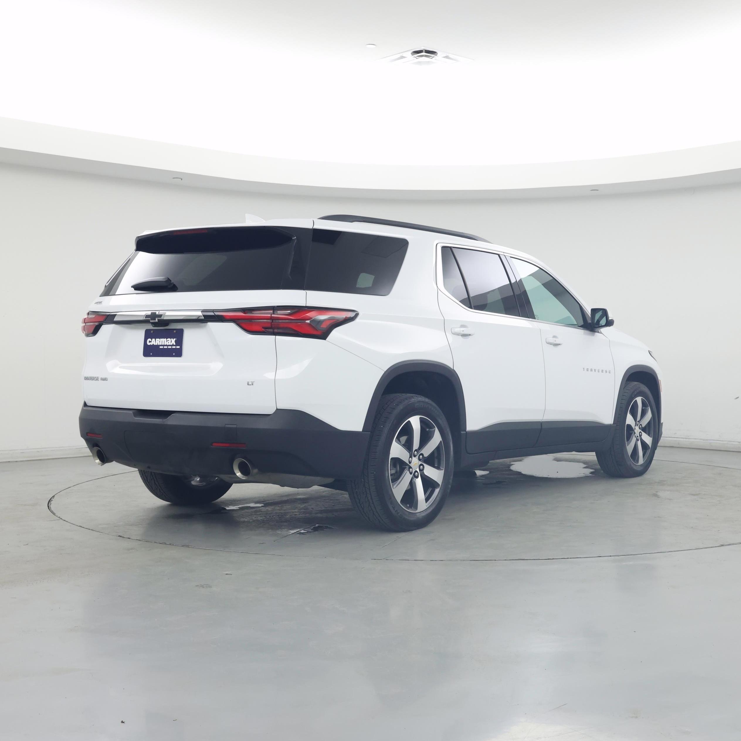 Thumbnail: 2023 Chevrolet Traverse - 8