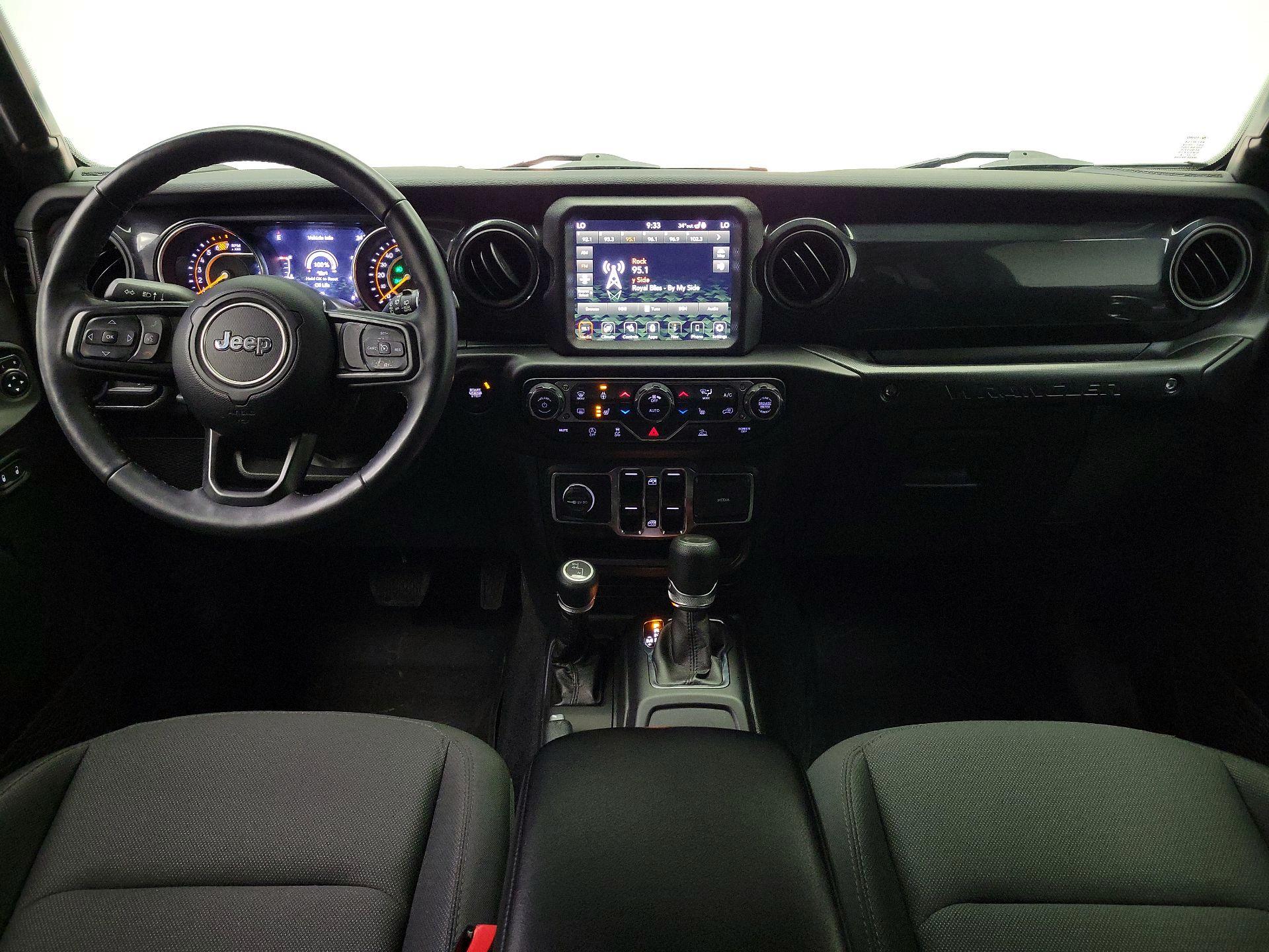 Thumbnail: 2023 Jeep Wrangler - 9