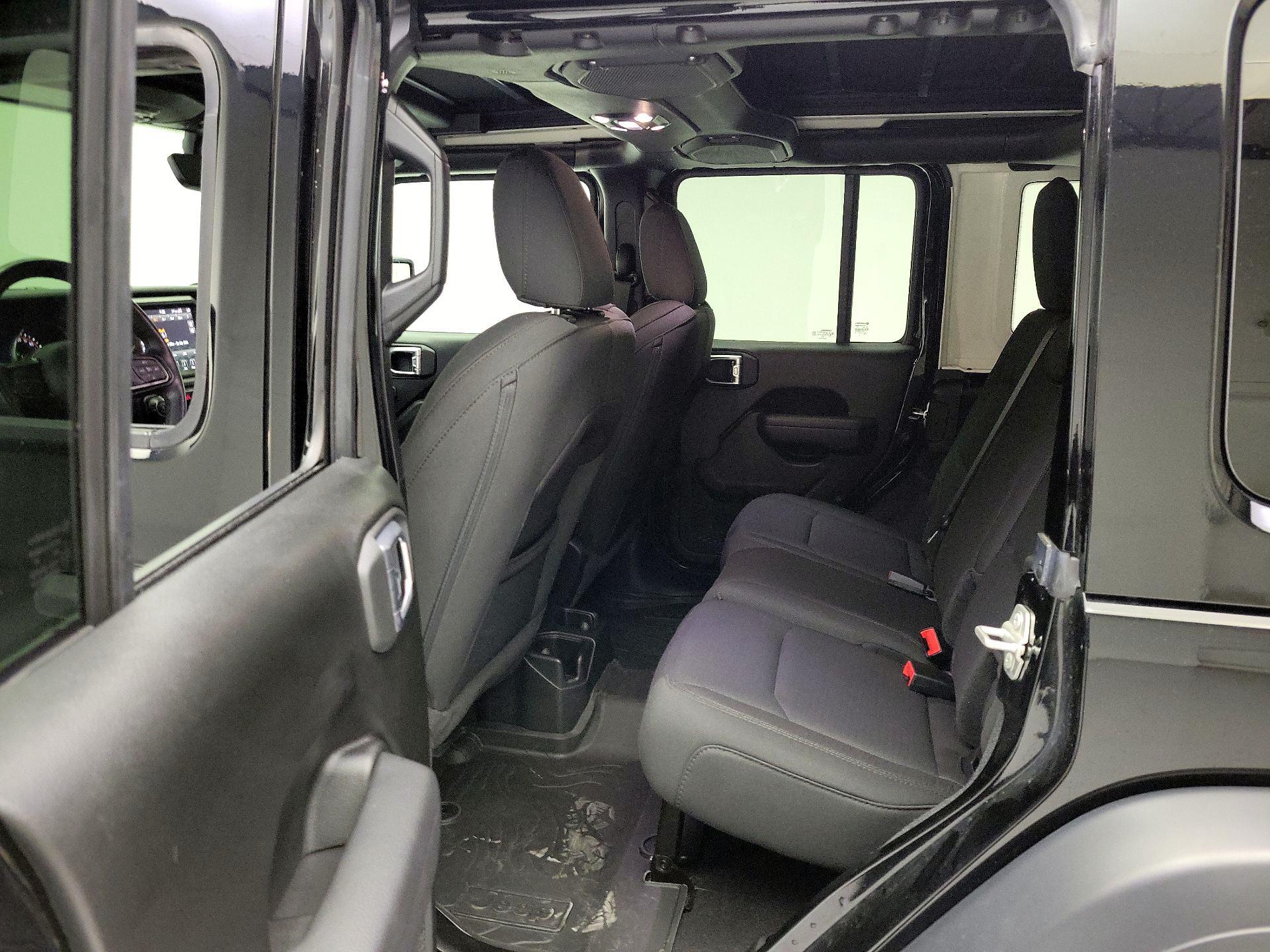 Thumbnail: 2023 Jeep Wrangler - 18