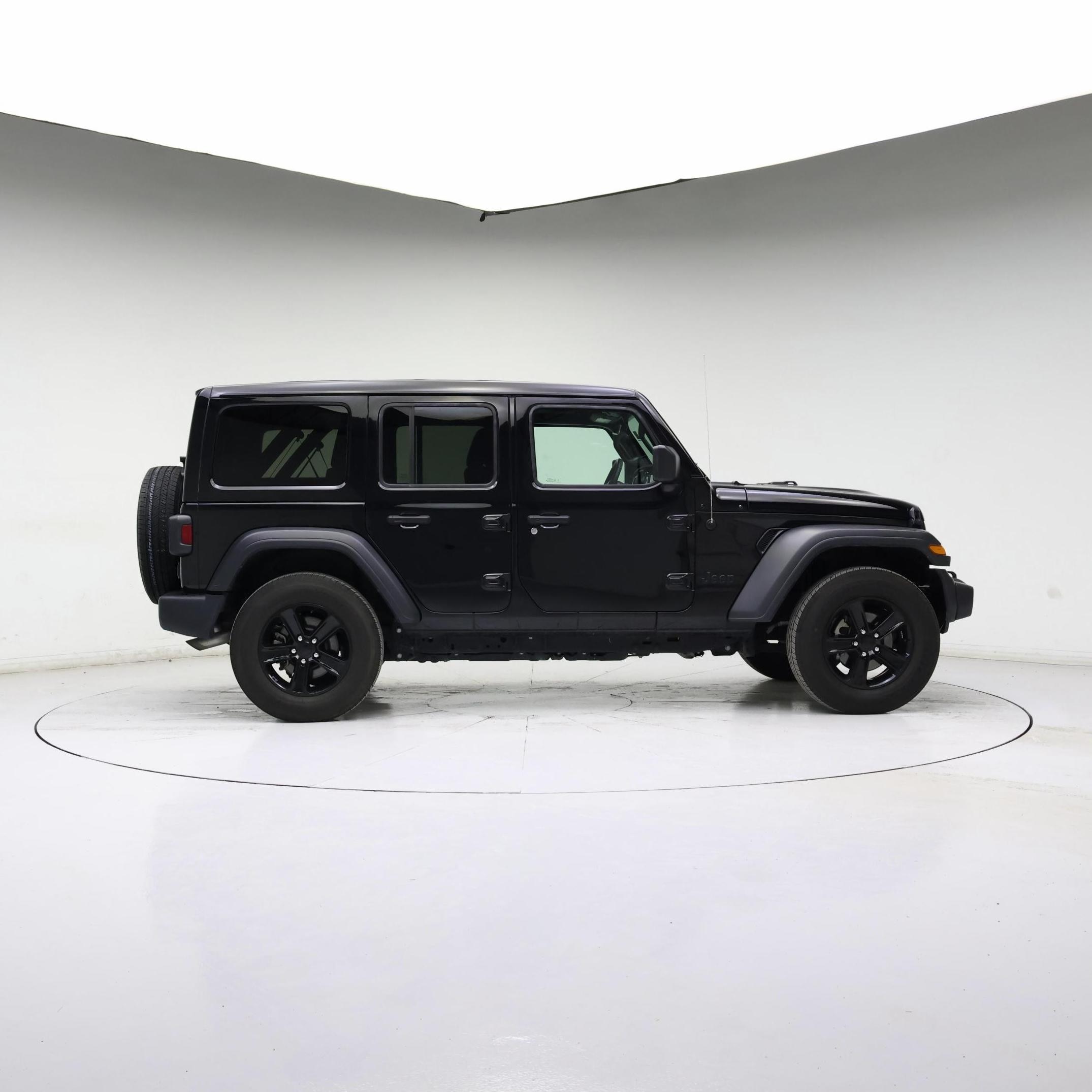 Thumbnail: 2023 Jeep Wrangler - 7