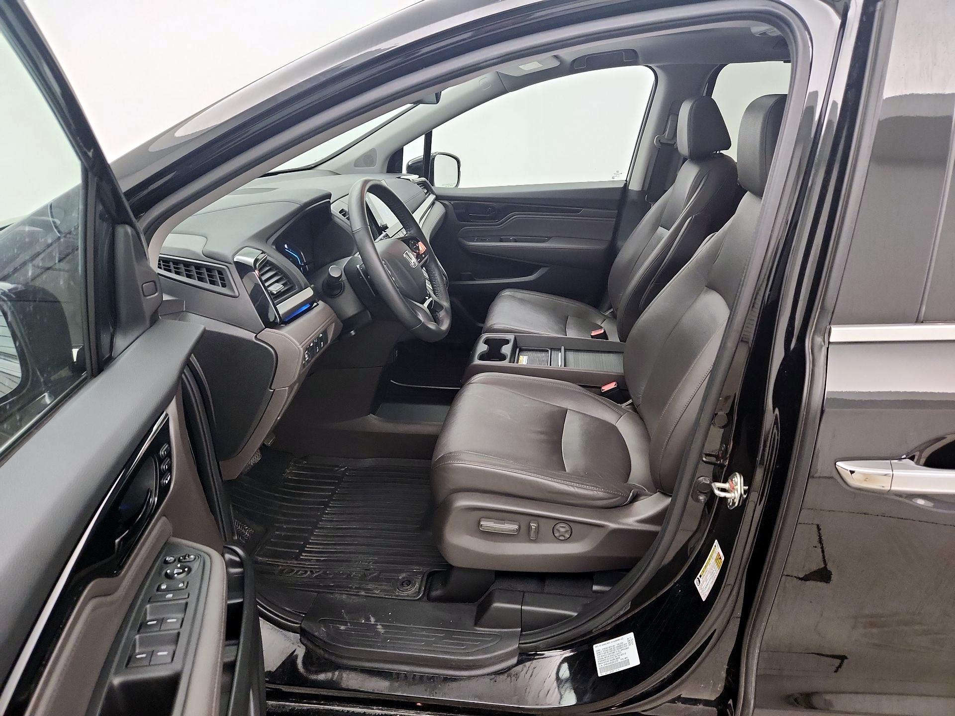 Thumbnail: 2018 Honda Odyssey - 11