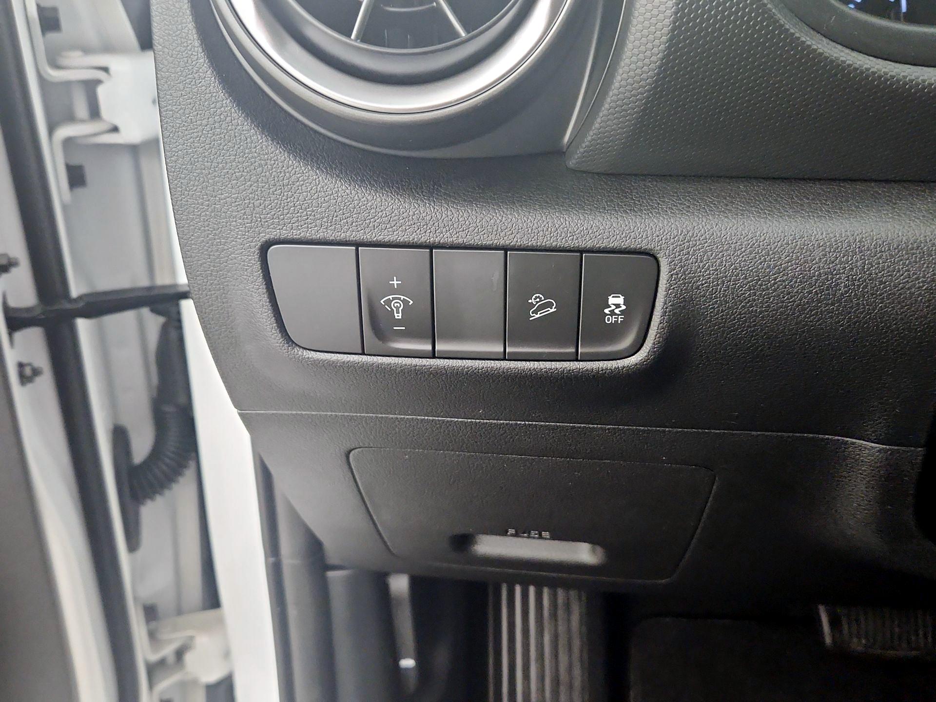 Thumbnail: 2023 Hyundai Kona - 13