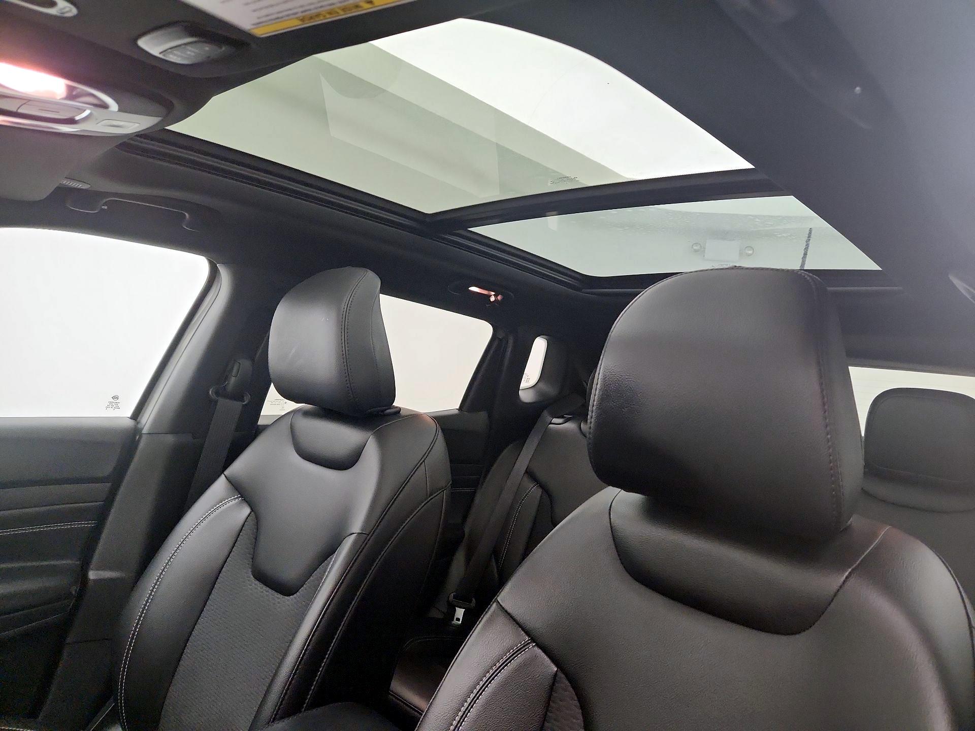 Thumbnail: 2023 Jeep Compass - 19