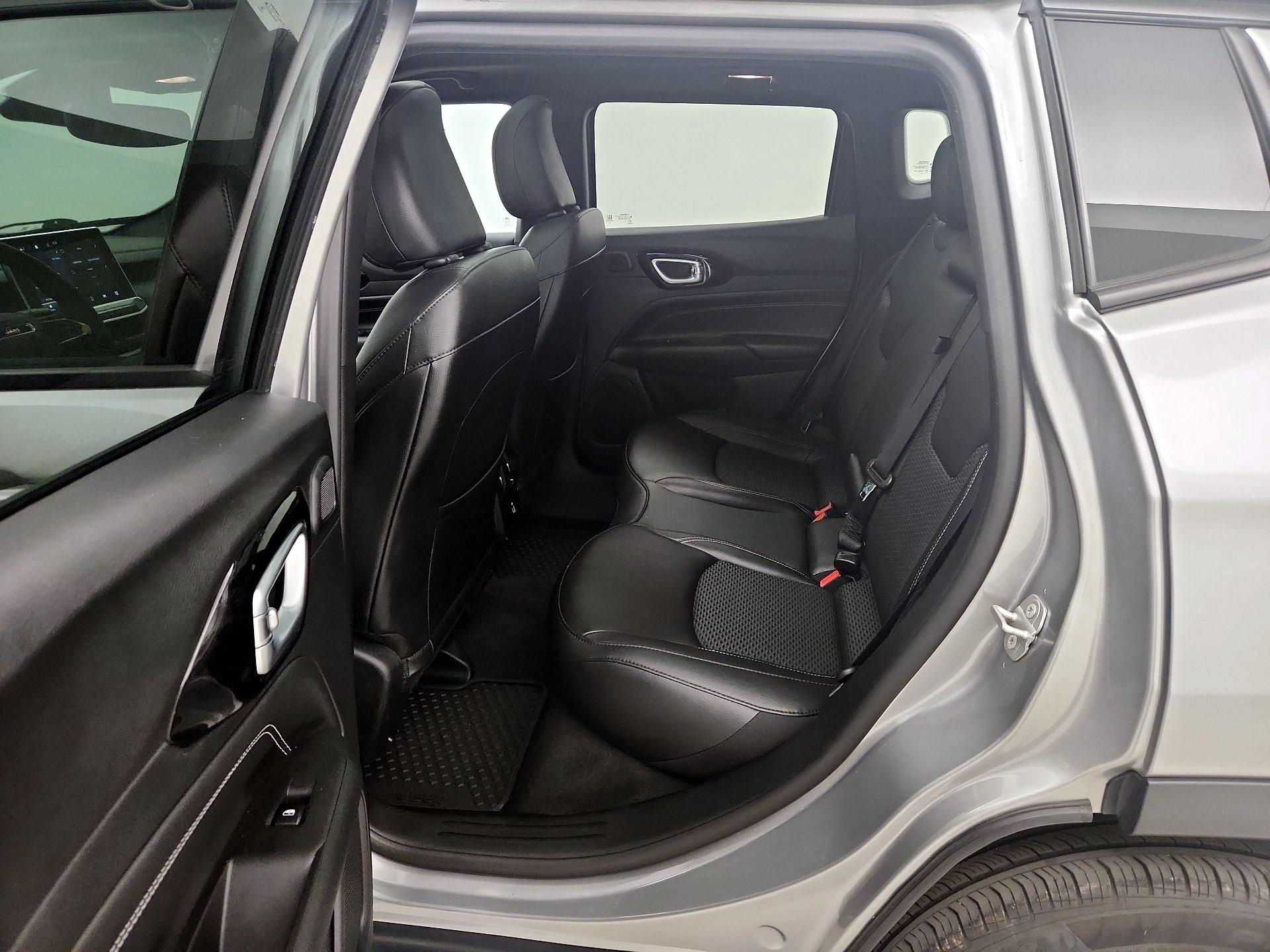 Thumbnail: 2023 Jeep Compass - 20